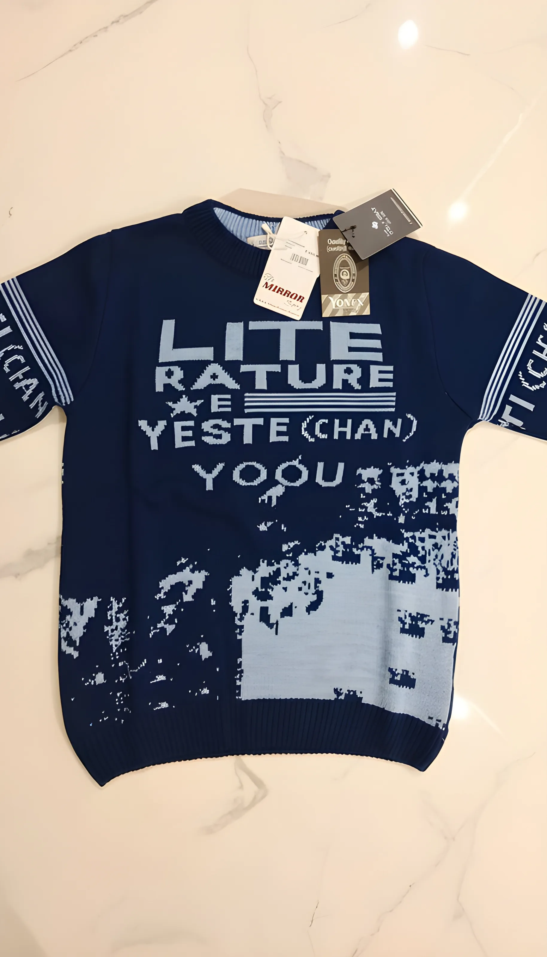 The Mirror Story Pullover 405 view 2