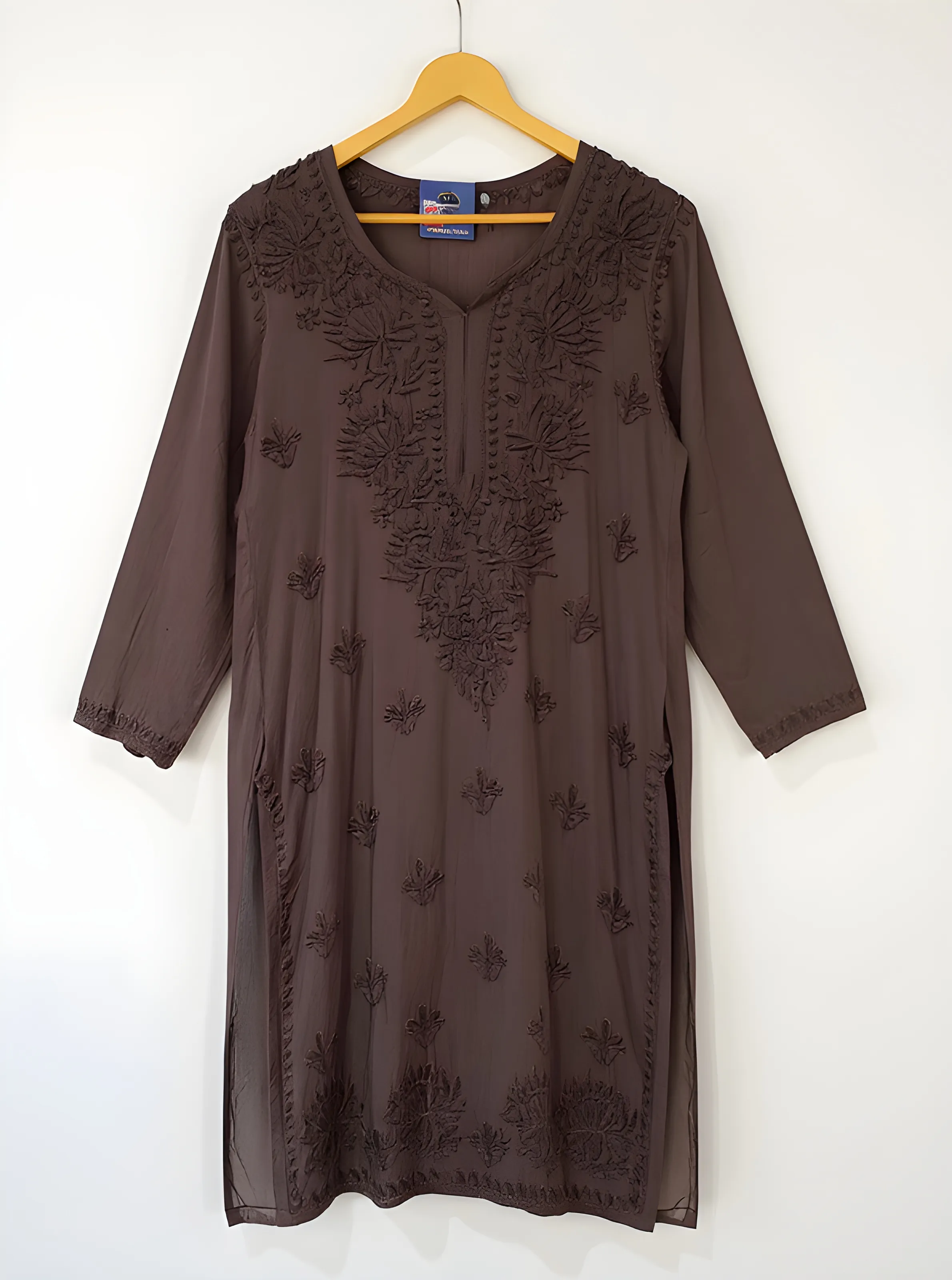 Maslin Fabric Chikankari Kurti Size 40 view 2
