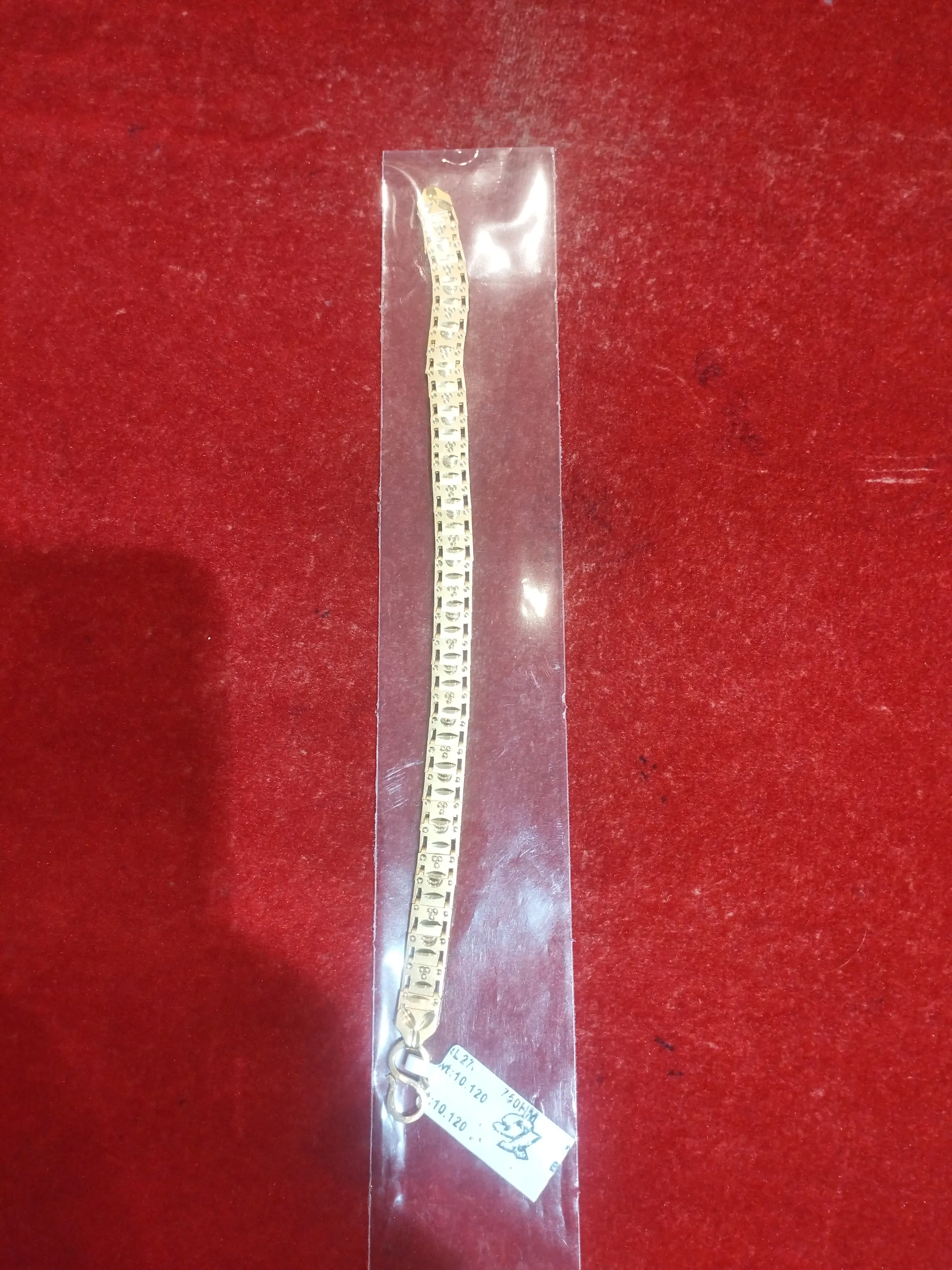 Daimond Gold Bracelet view 2