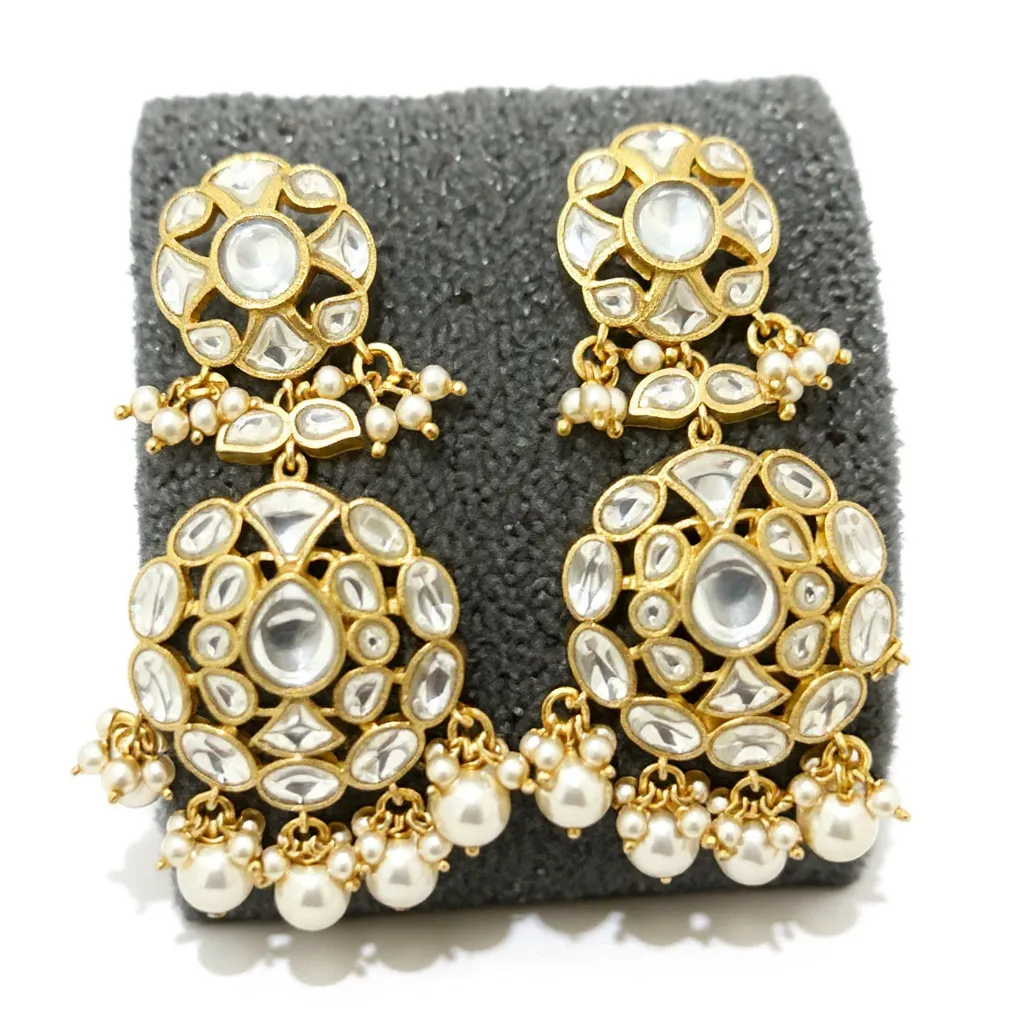Pearl and Kundan Earrings view 3