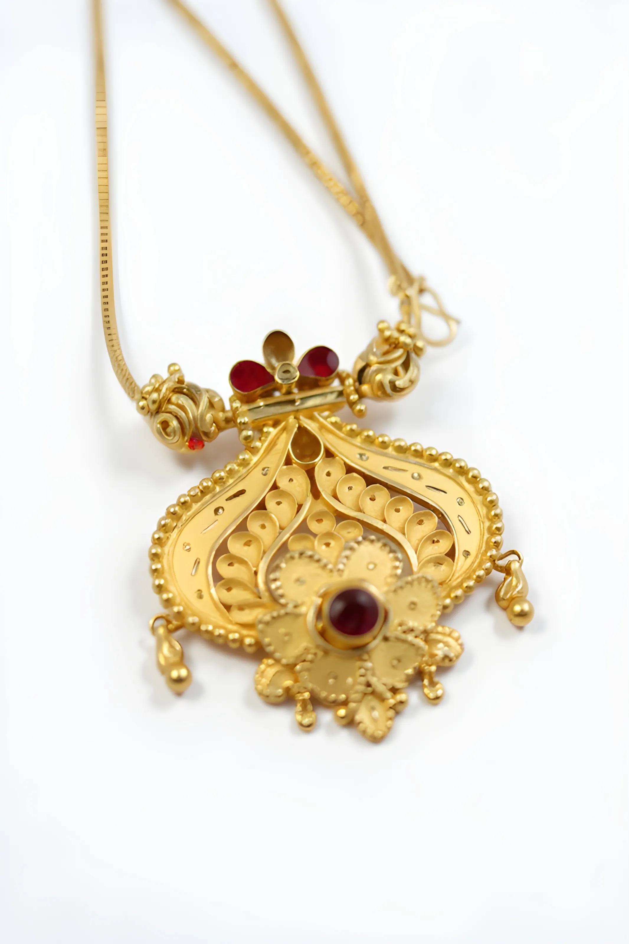 Gold Filigree Necklace view 2