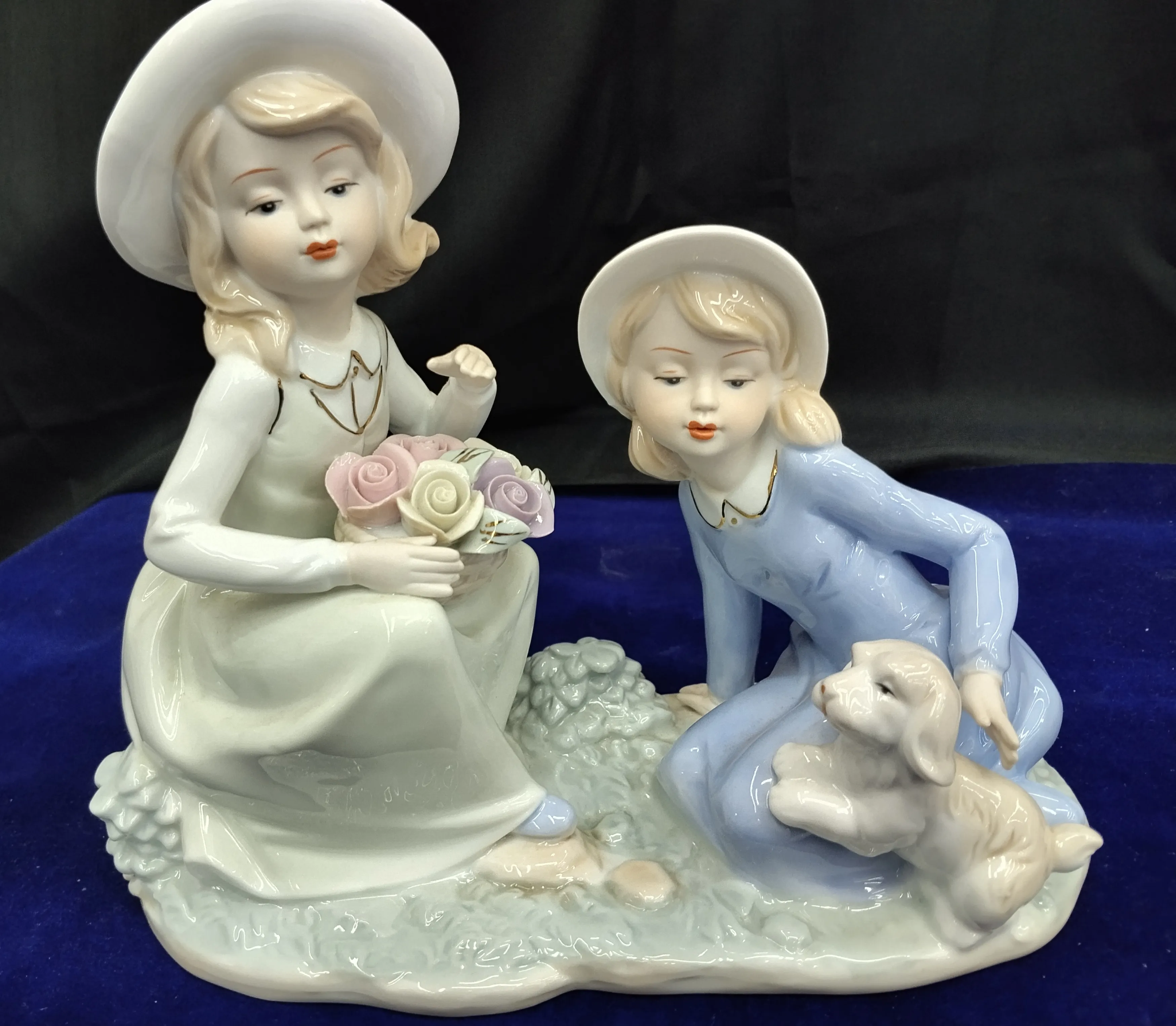 Porcelain Girls Figurine view 2