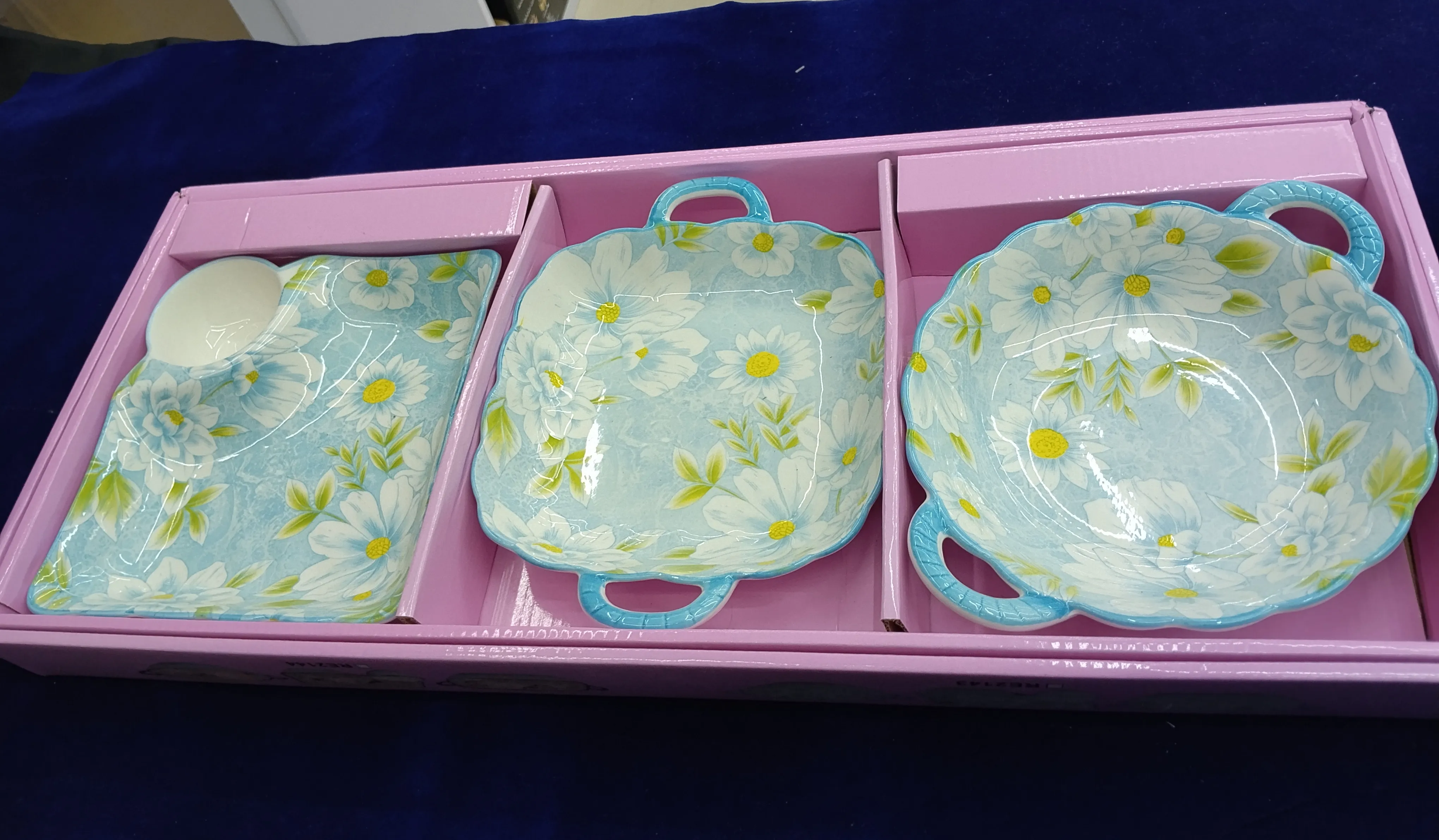 Floral Serving Plate Set view 2