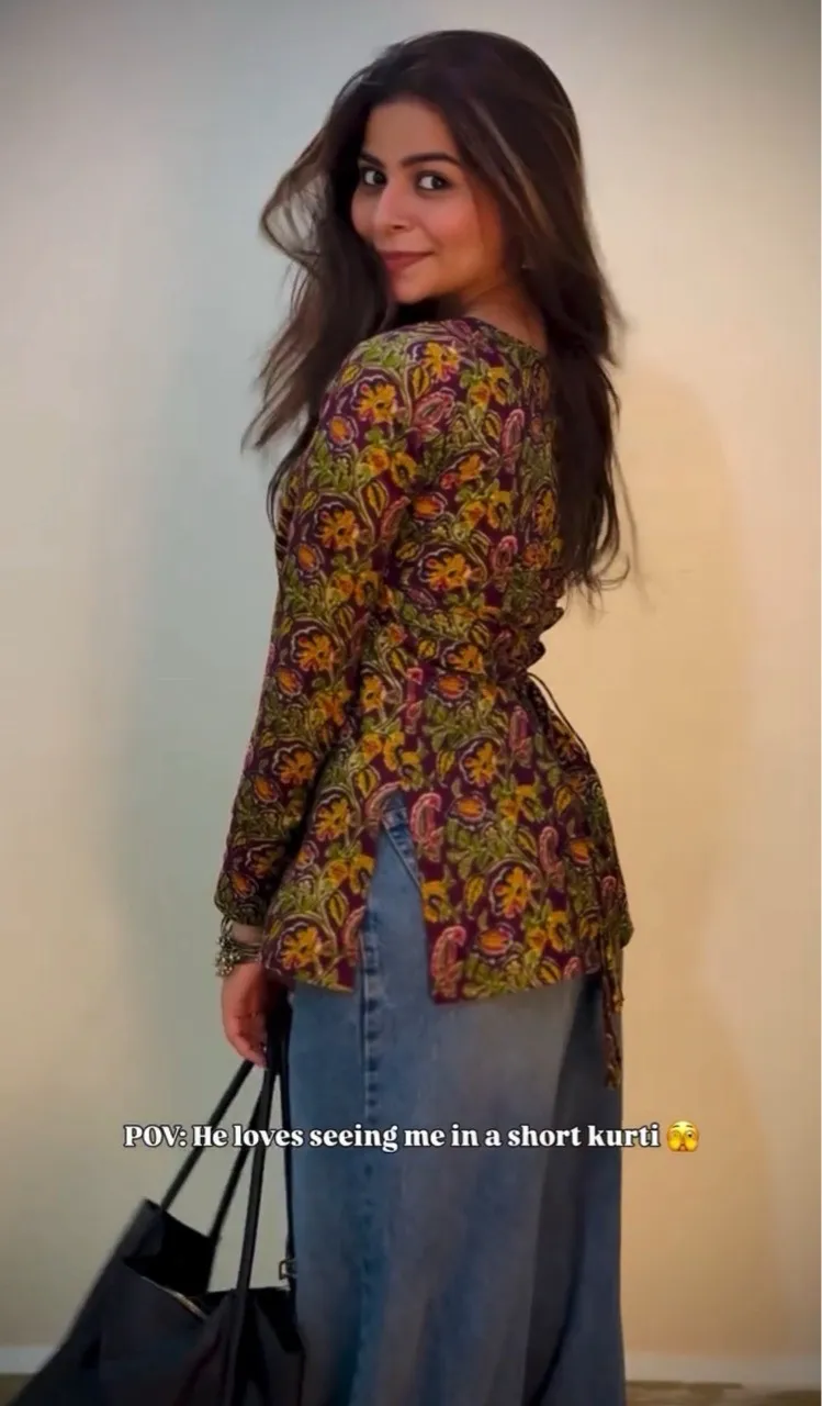 Floral Corset Kurti - Purple view 3