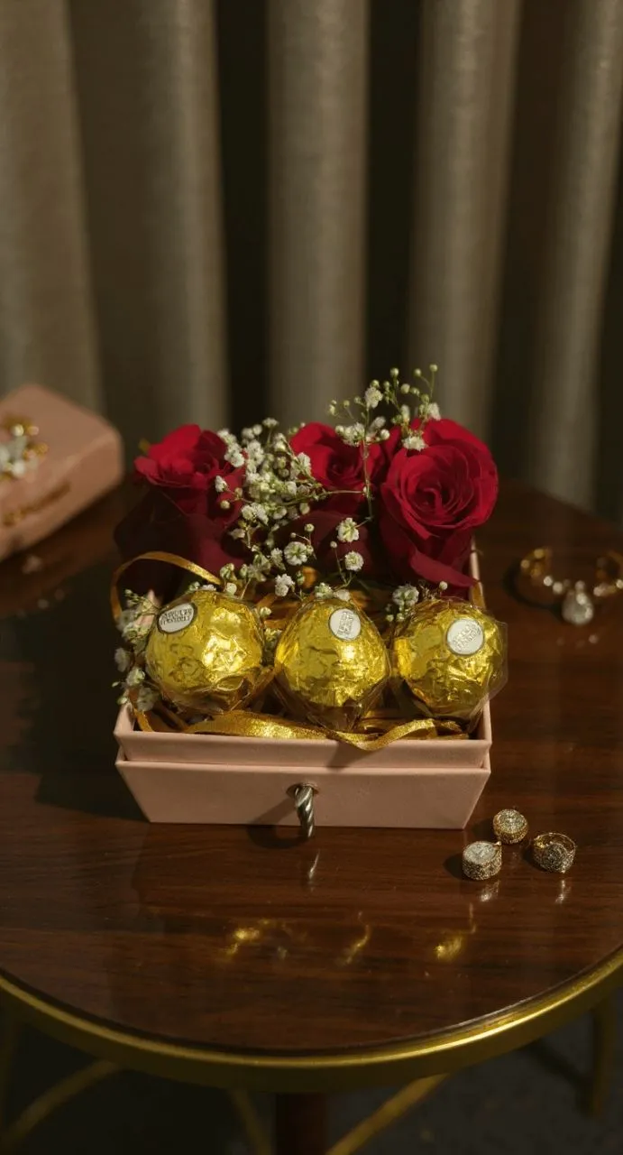 Love In Blush Box view 2