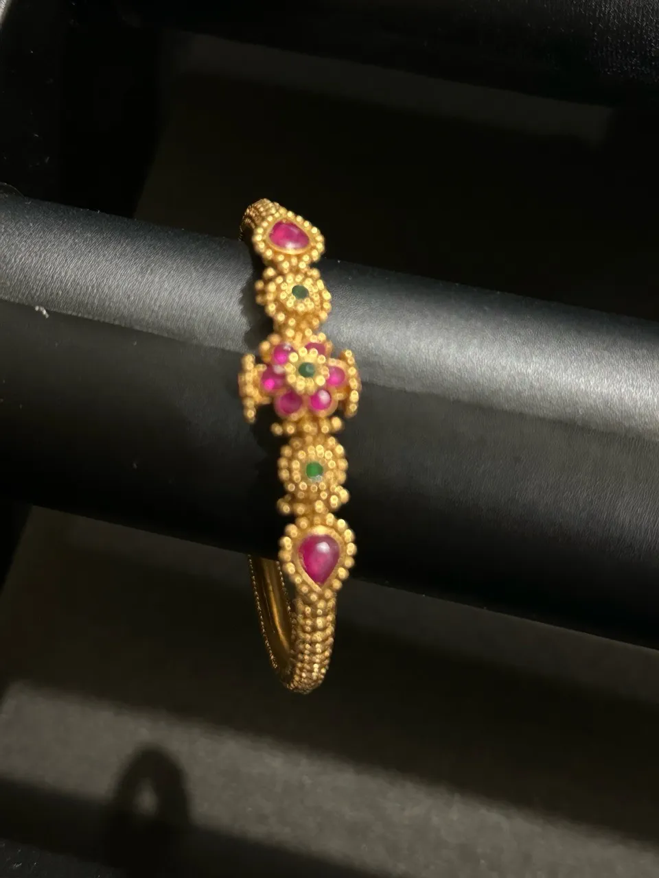 Traditional Rajwadi Openable Bangle view 4