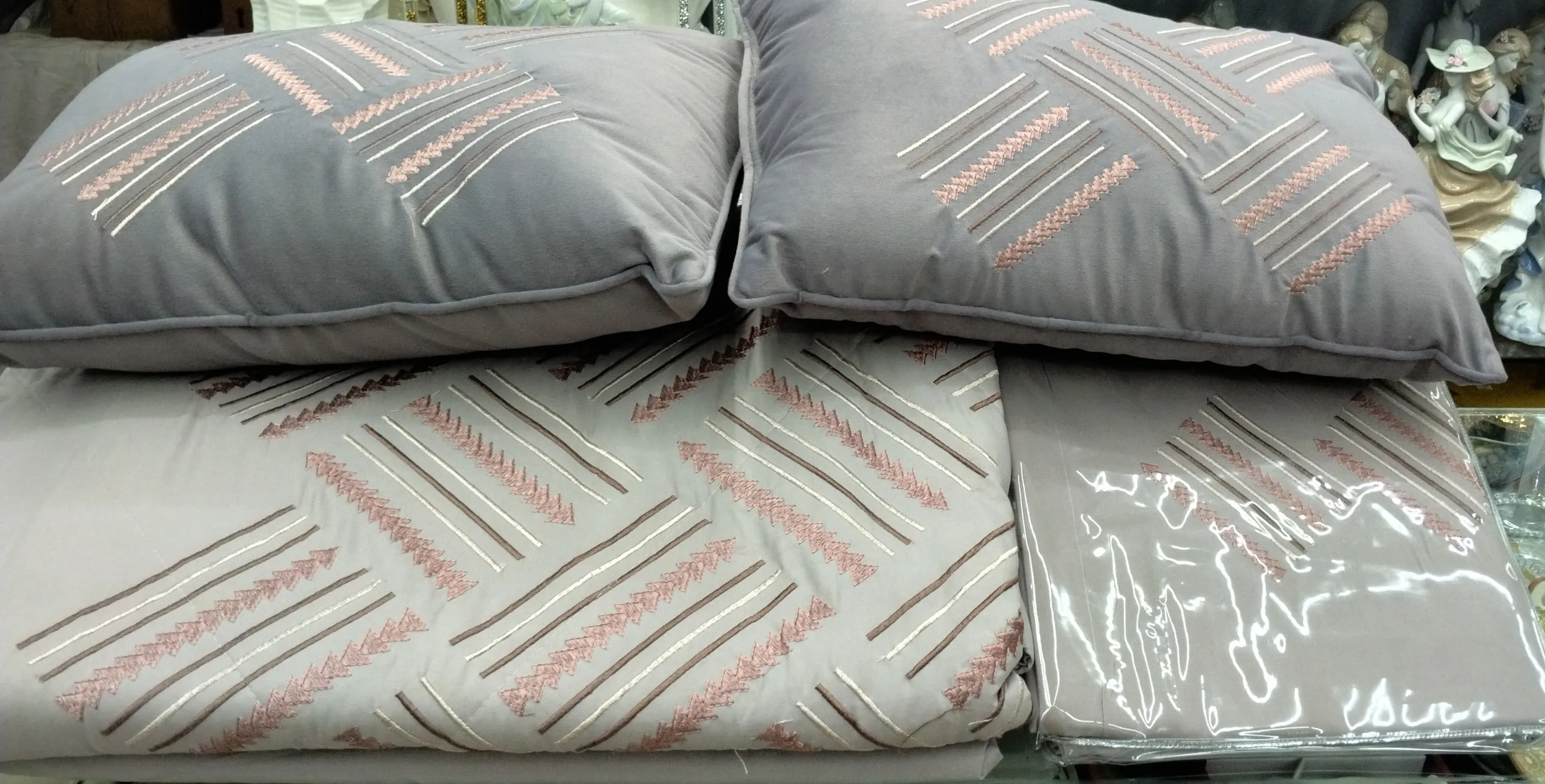Embroidered Bedding Set view 2