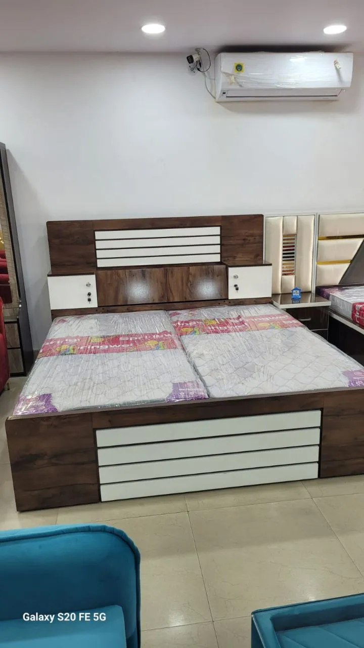Modern Wooden Bed. view 2