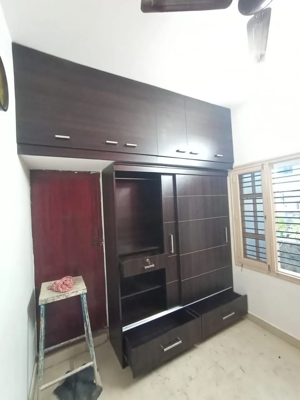 Modern Wooden Wardrobe view 2