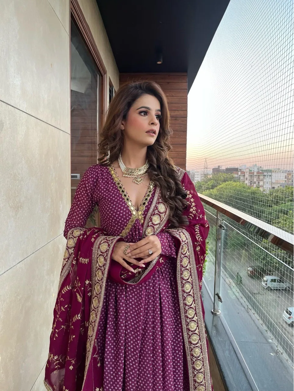 'Ruhani' Suit set - Purple view 5