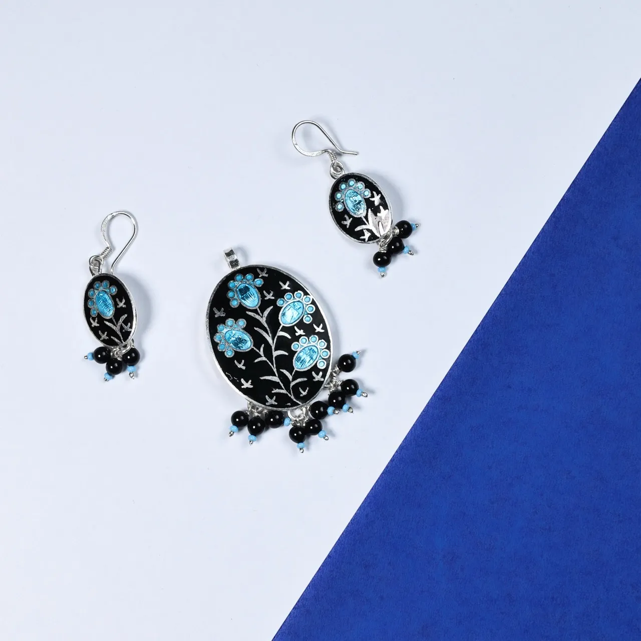 Meenakari Floral Pendant Earrings Set