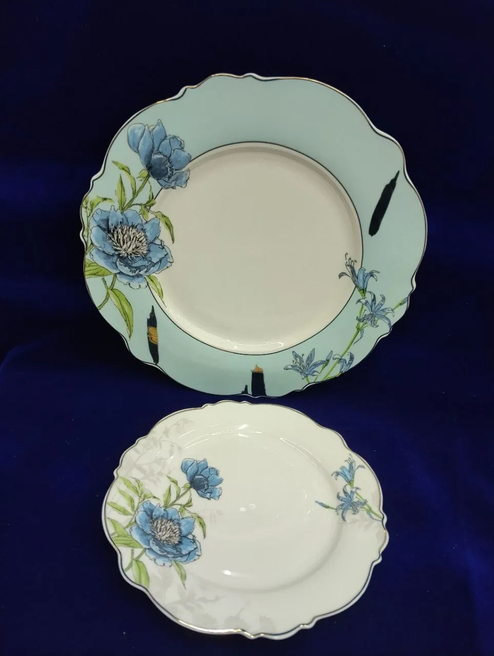 Blue Floral Ceramic Plates view 2