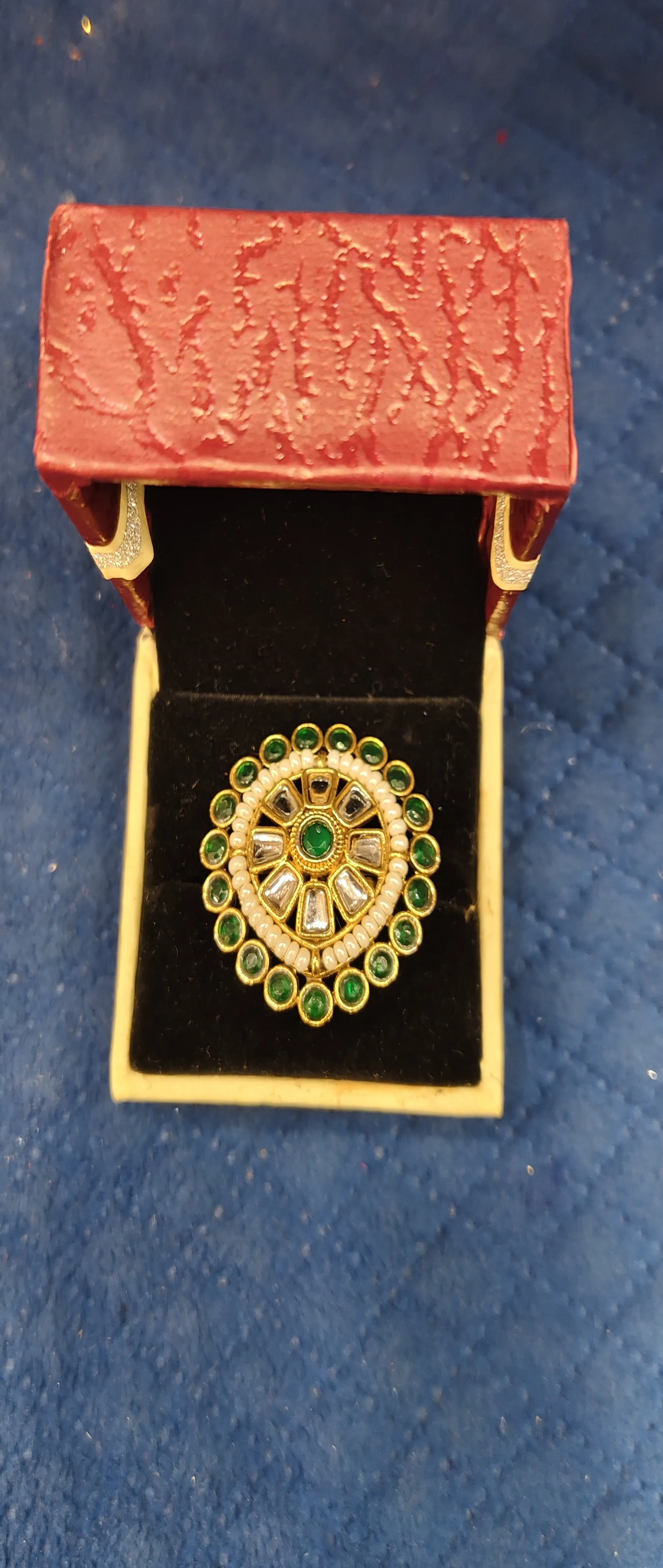 Traditional Green Kundan Design view 2