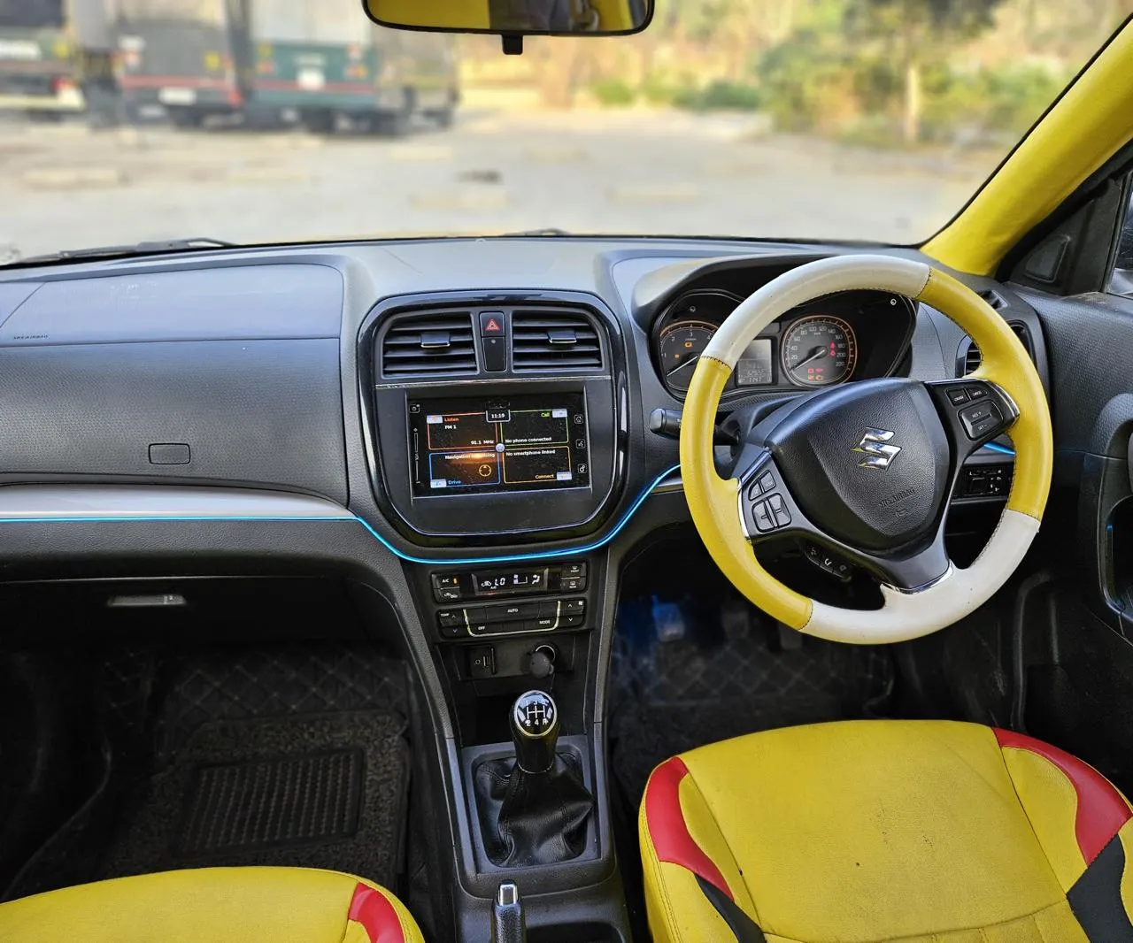 Compact SUV Rental view 3
