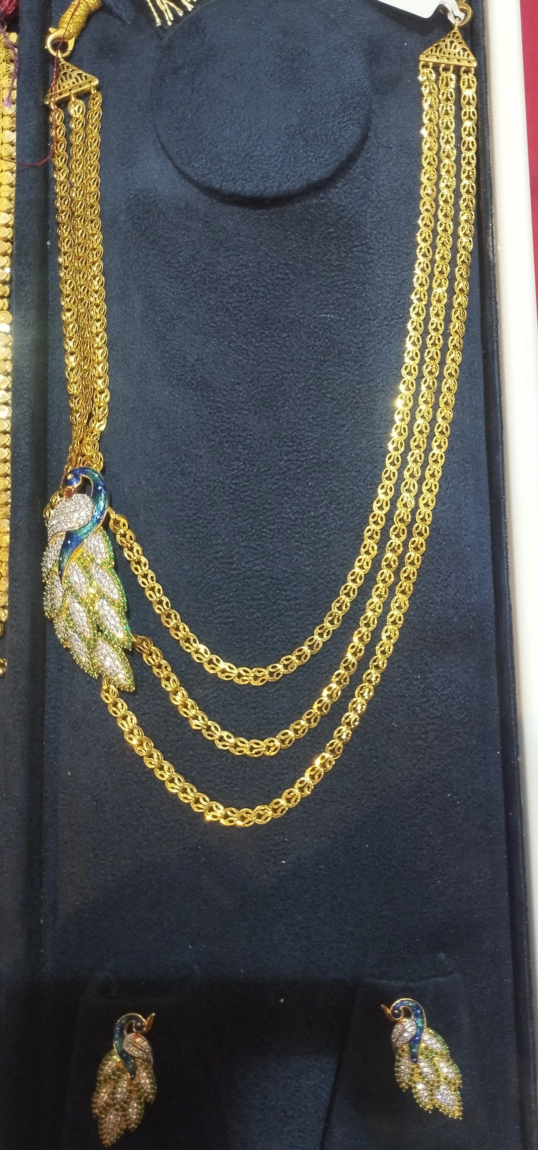 Gold Necklace Set🥳 view 2