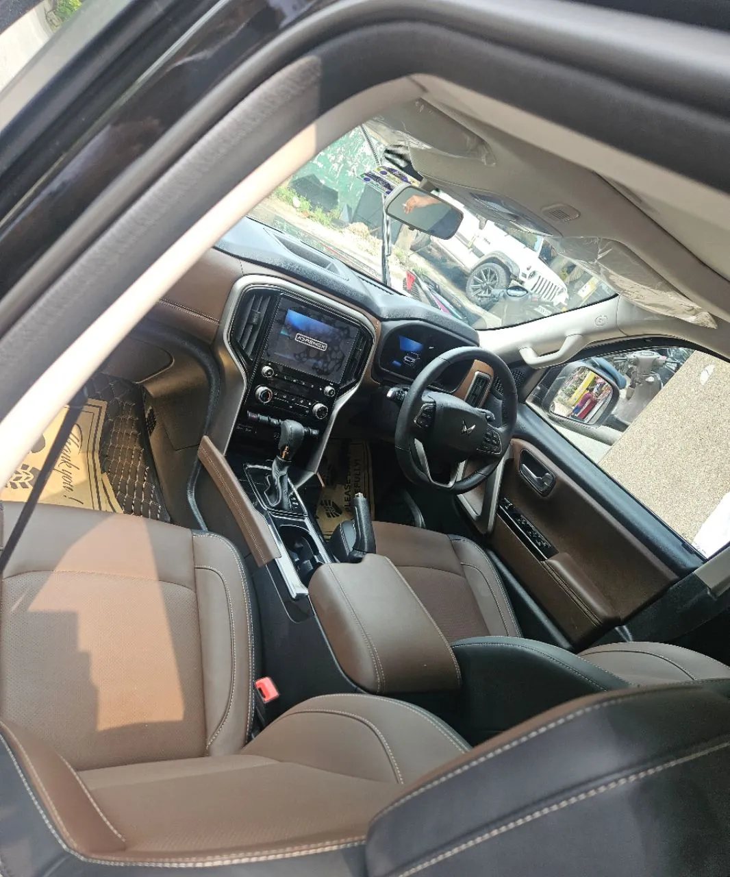 Scorpio N Black view 2