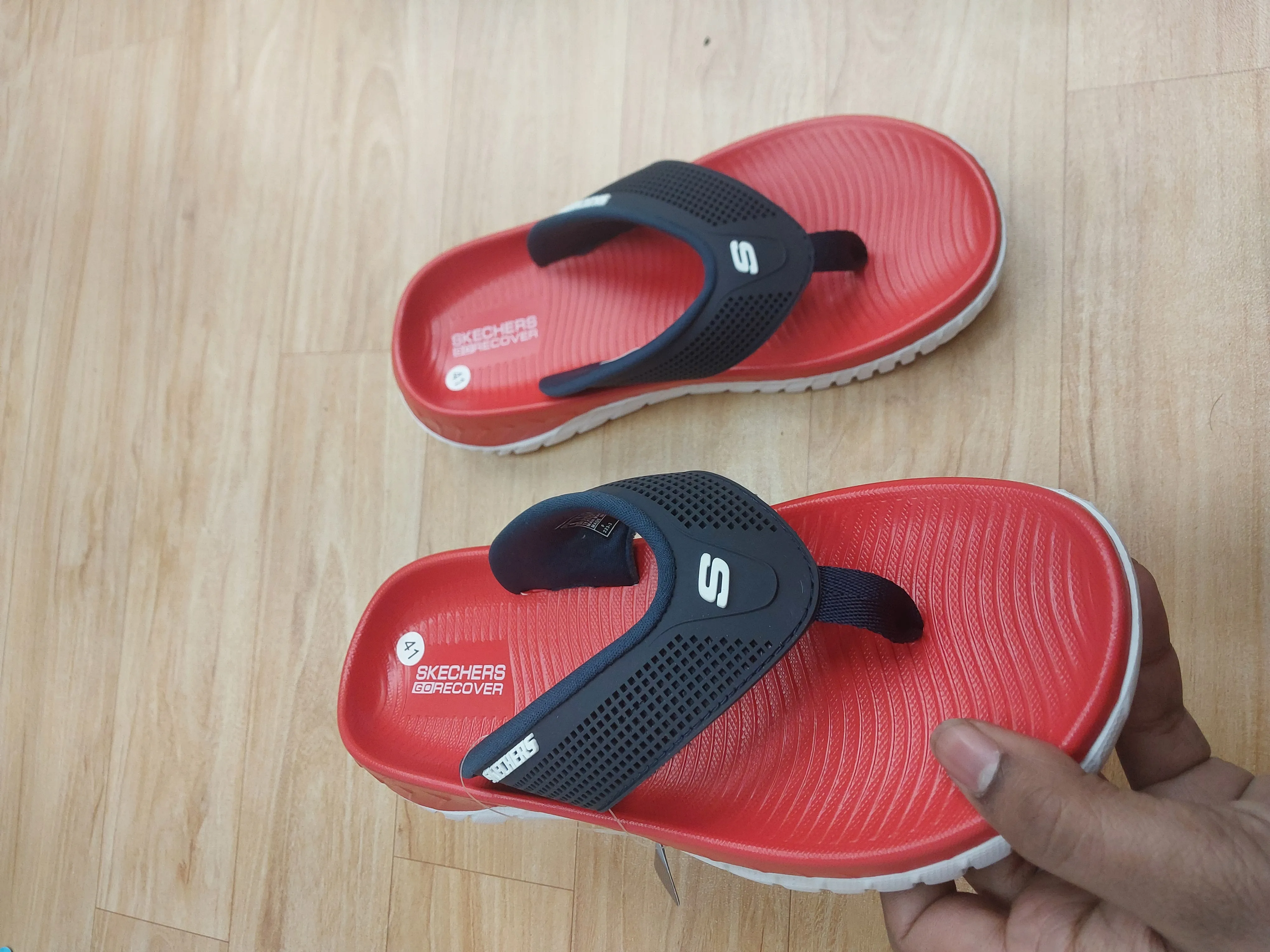 Skechers GoRecover Slide view 3