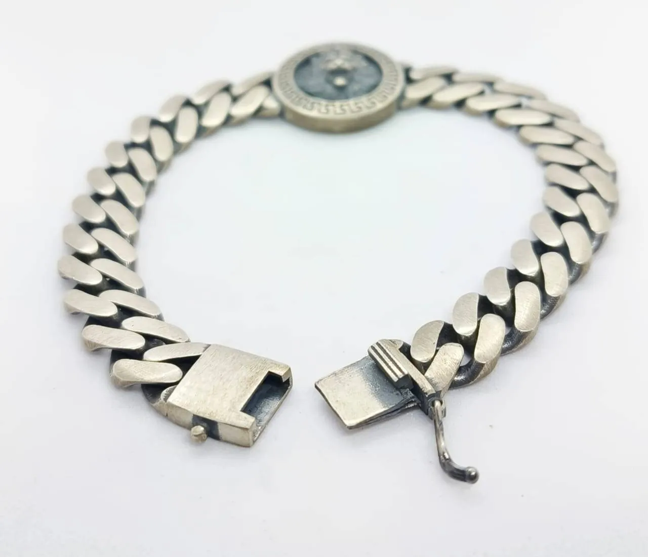 Silver Lion Bracelet (AVSBR-04) view 2