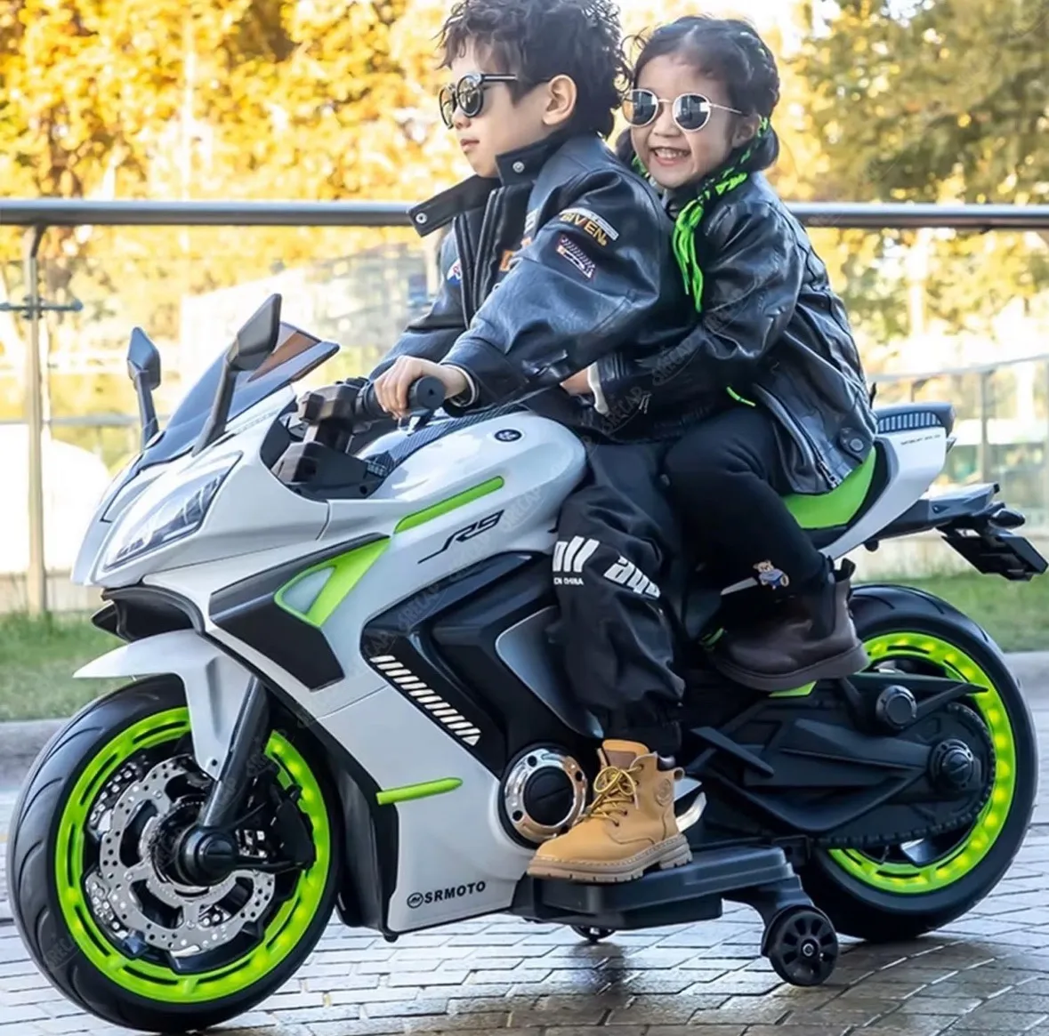 R9 Kids Motorbike view 2