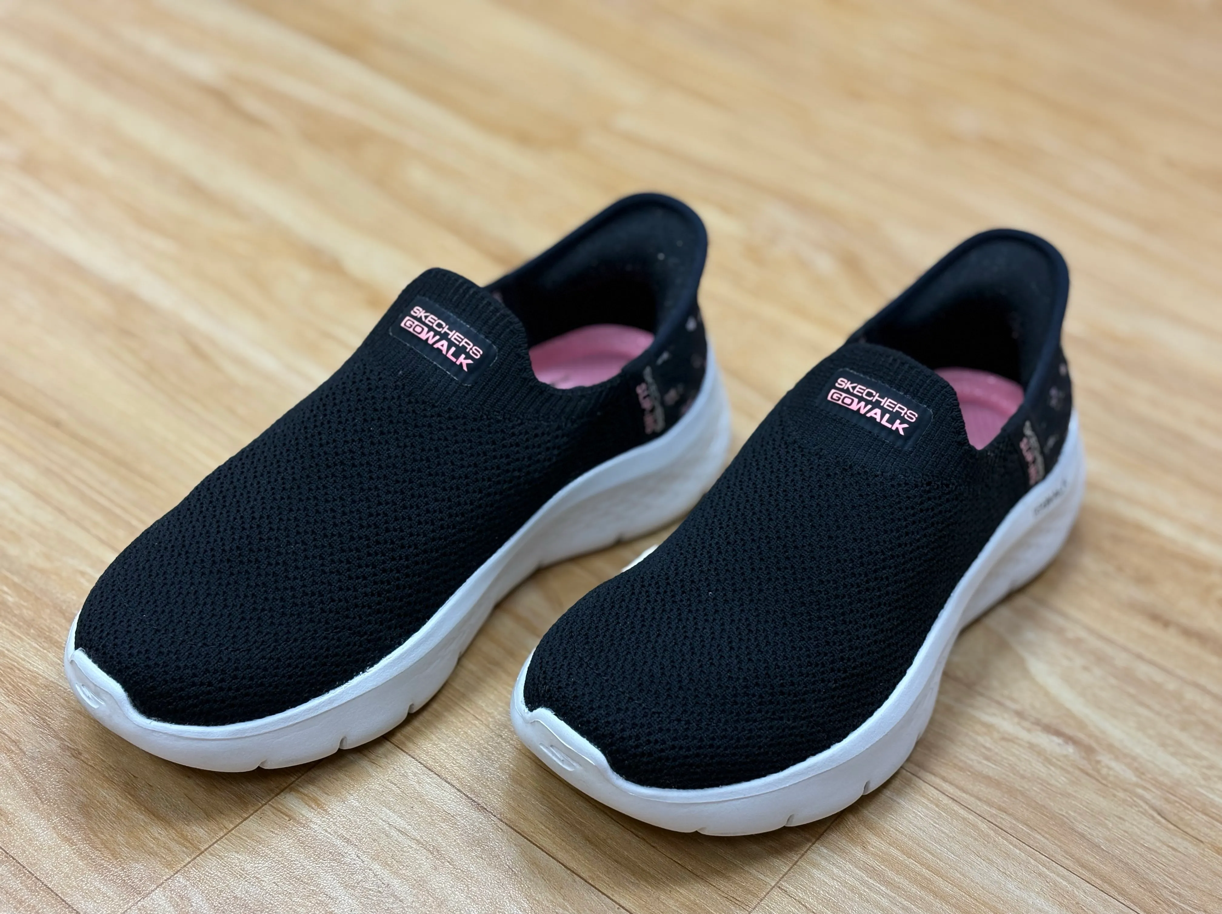 Skechers GOwalk view 2