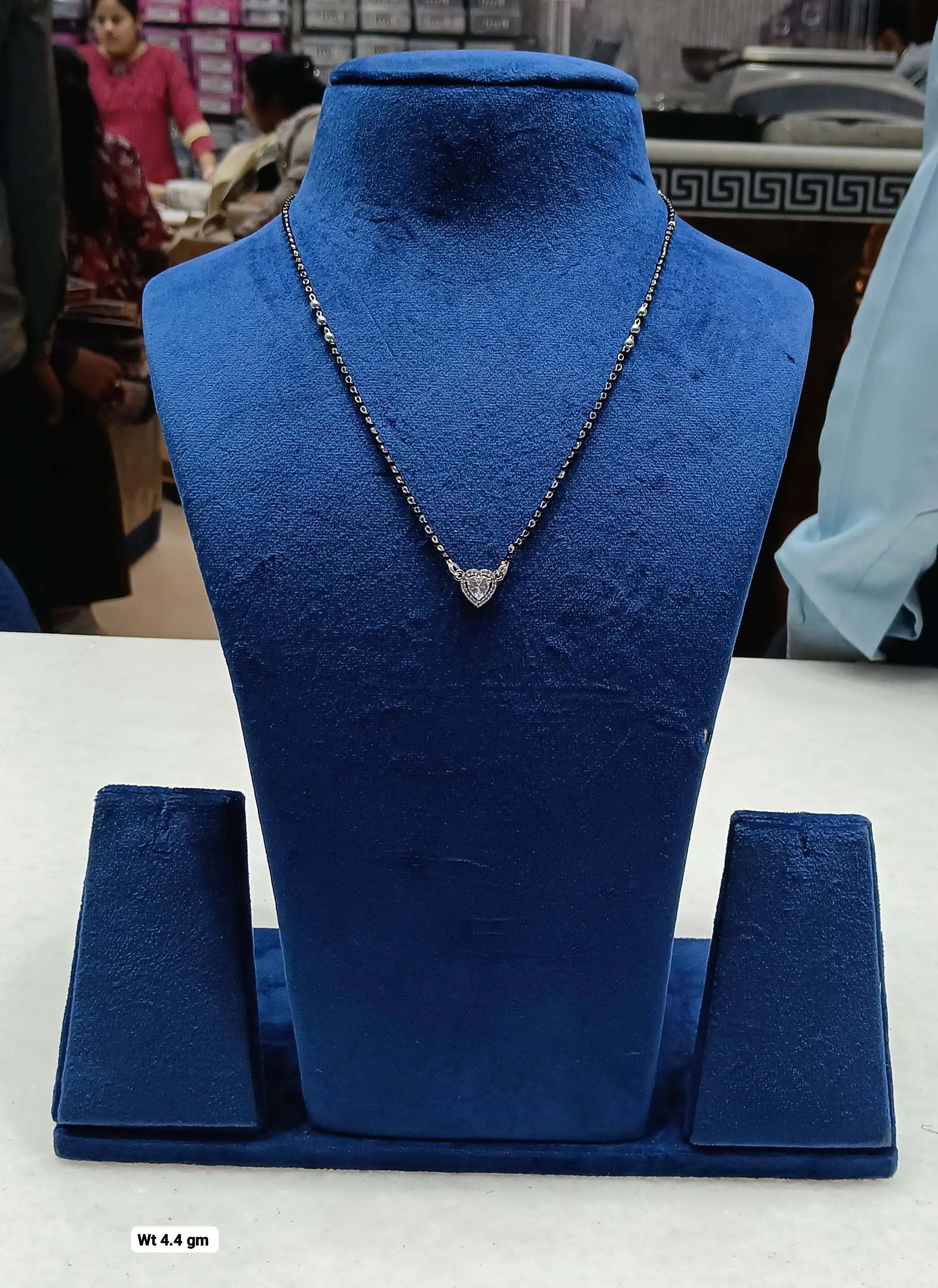 Diamond Mangalsutra Pendal Set view 3