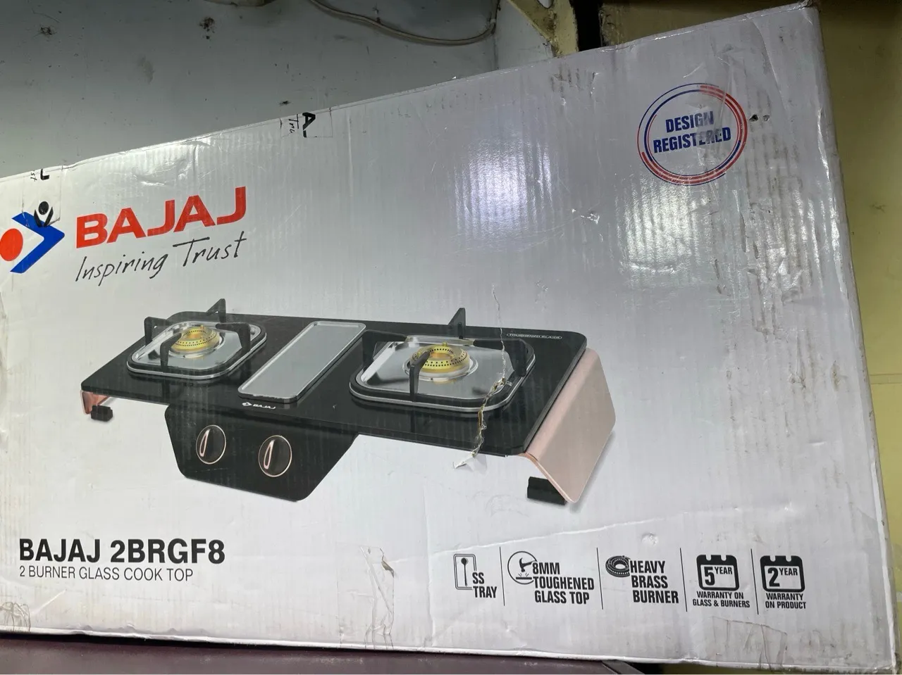 Bajaj 2BRGF8 2 Burner Glass Cooktop view 2