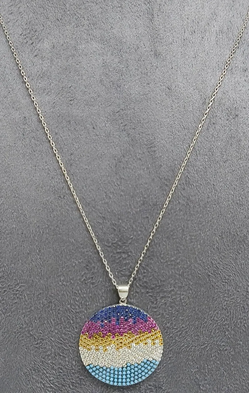 Archvins Mosaic Pendant Necklace (AVSPD-04/AVSER-06) view 3