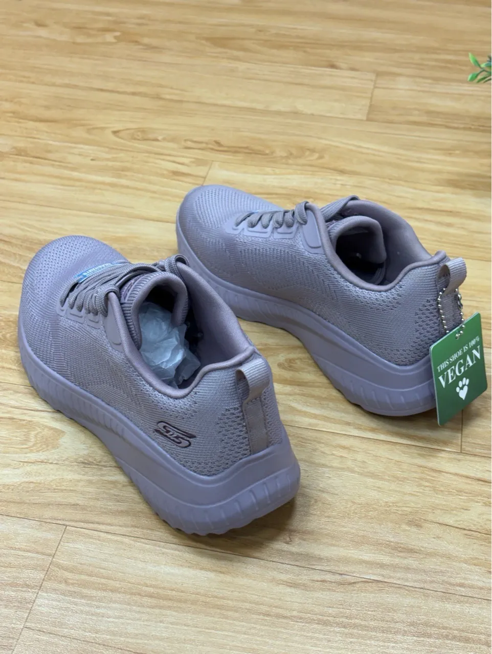 Sketchers Shoes view 4