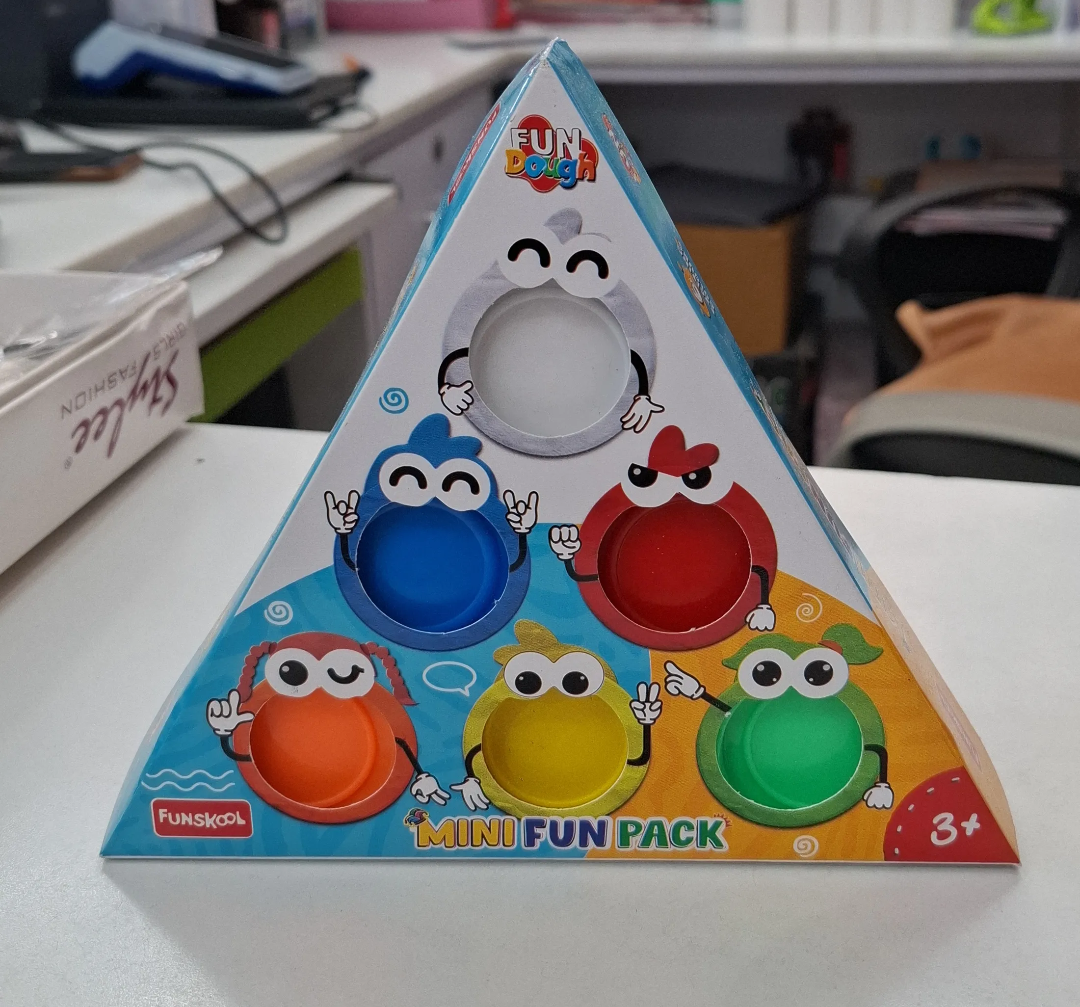 Funskool Fun Dough Mini Fun Pack view 2