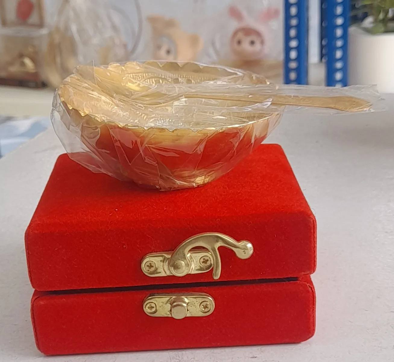 Gold-Toned Bowl and Spoon Set view 2
