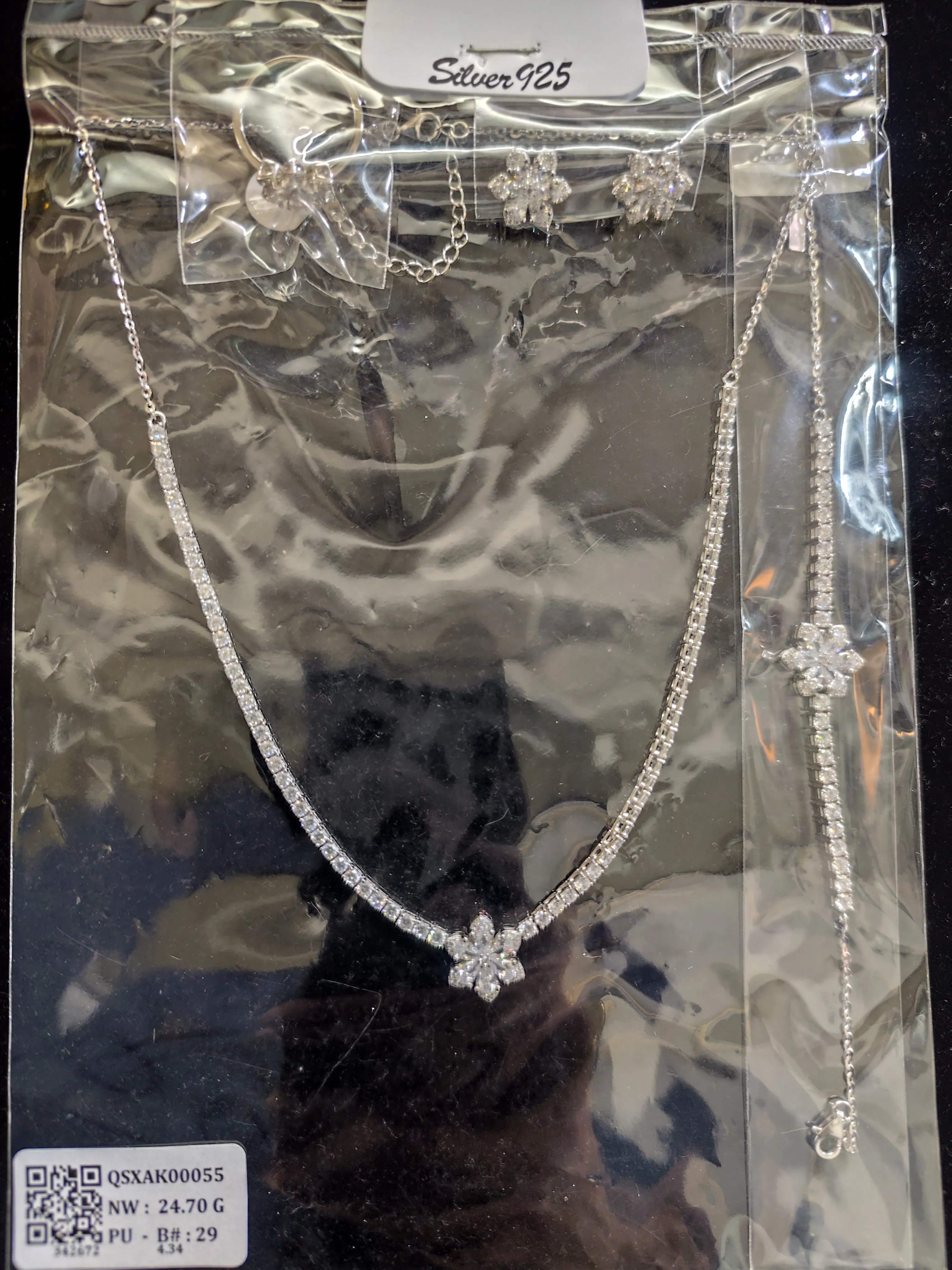 Silver 925 Necklace and Earring Set view 3