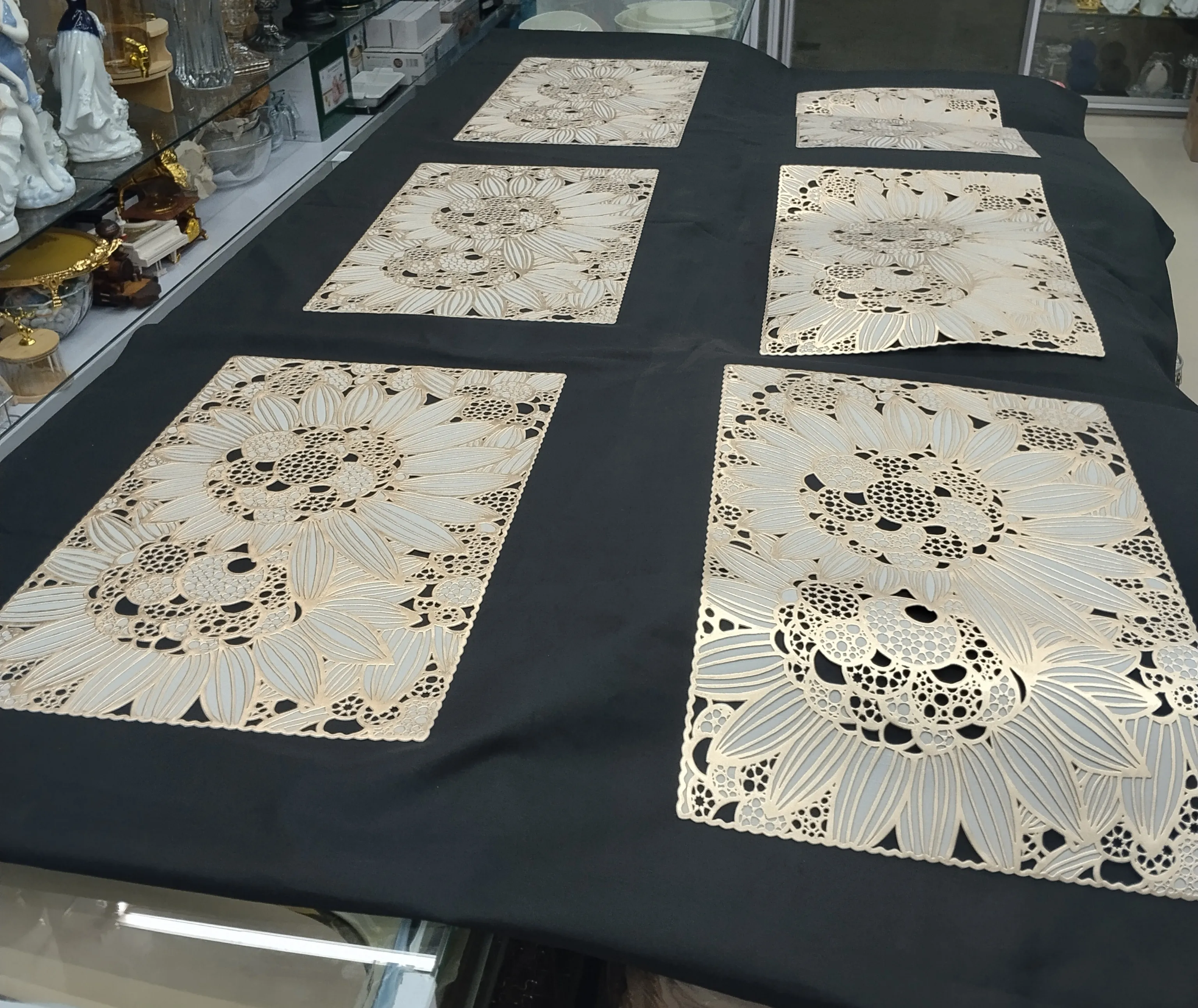 Golden Floral Placemats view 2