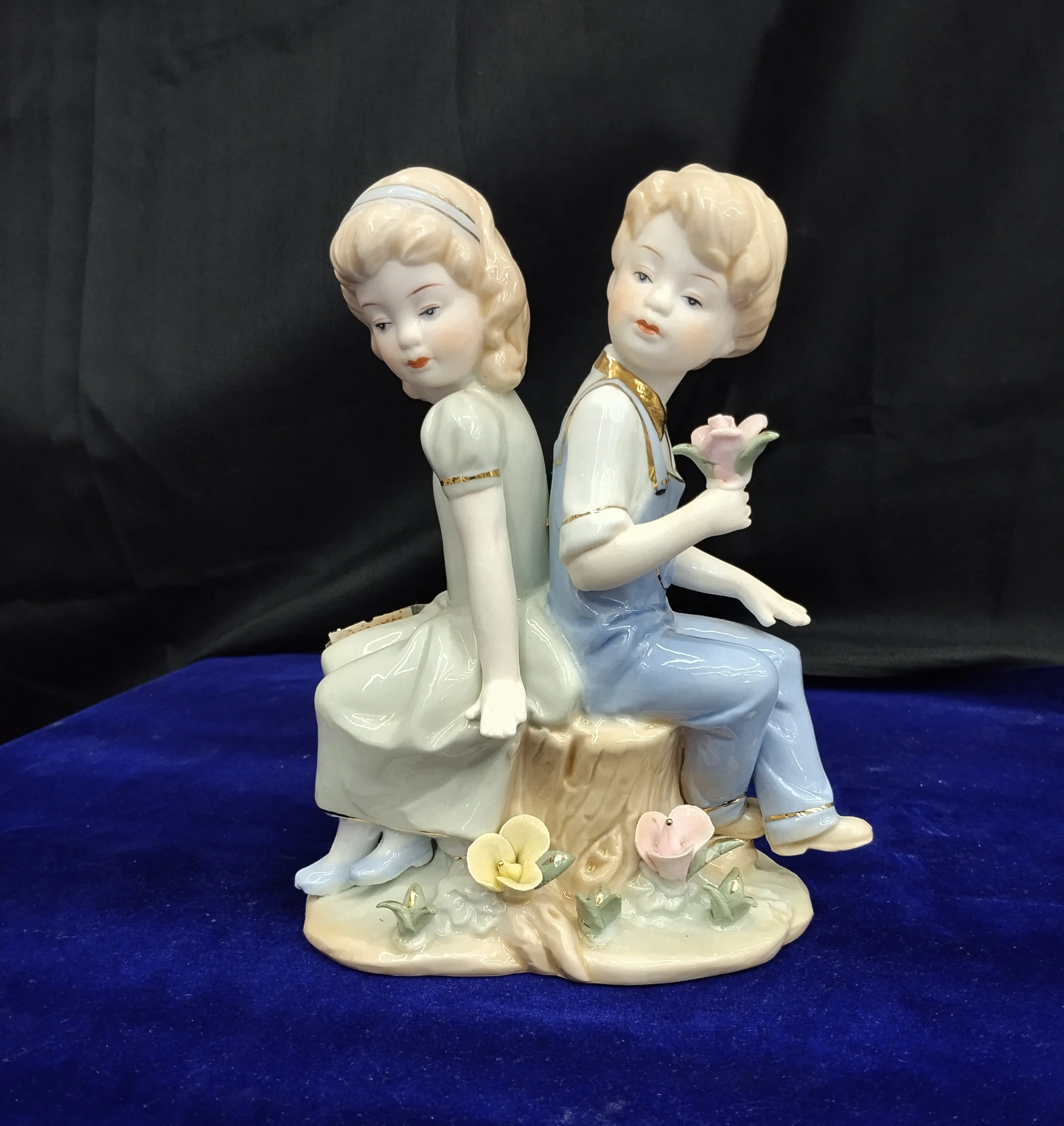 Porcelain Boy and Girl Figurine view 2