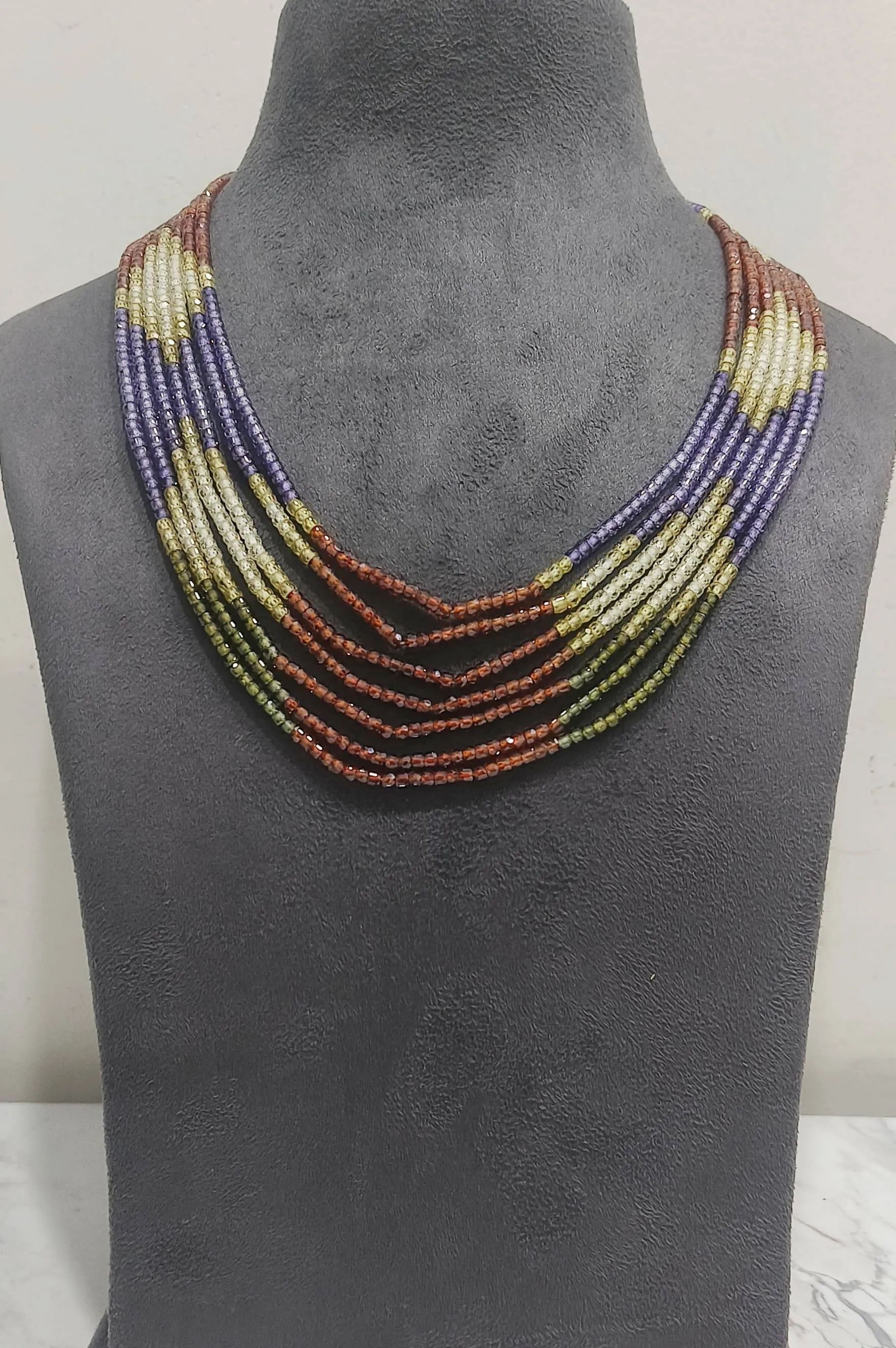 Multicolor Beaded Necklace (AVMM-04) view 3