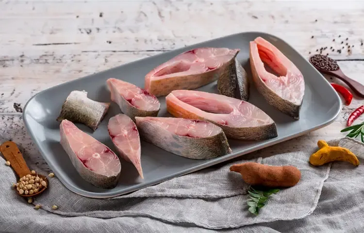 Fresh Fish water Pomfret view 2