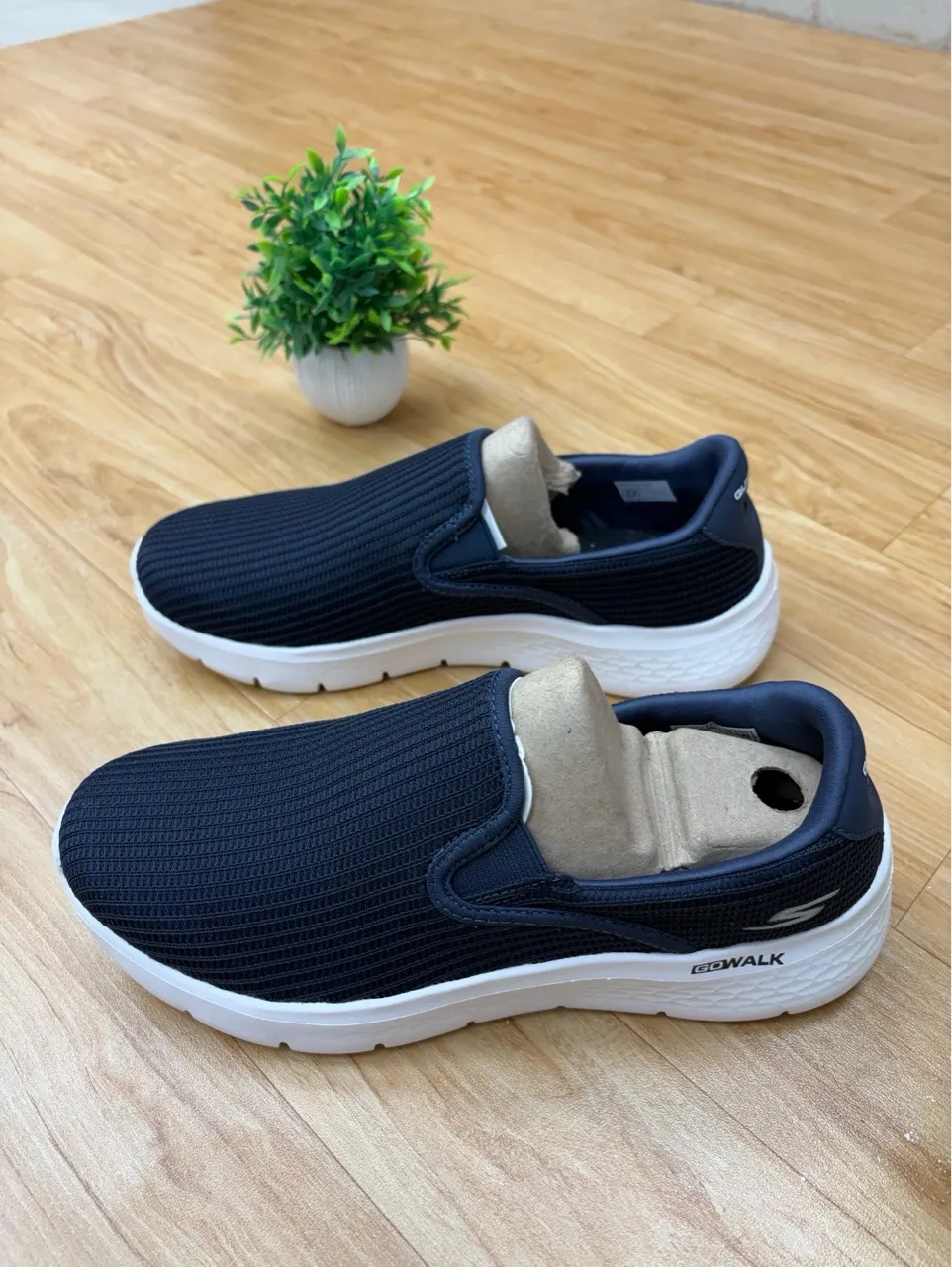 Slip-On Sneakers view 4
