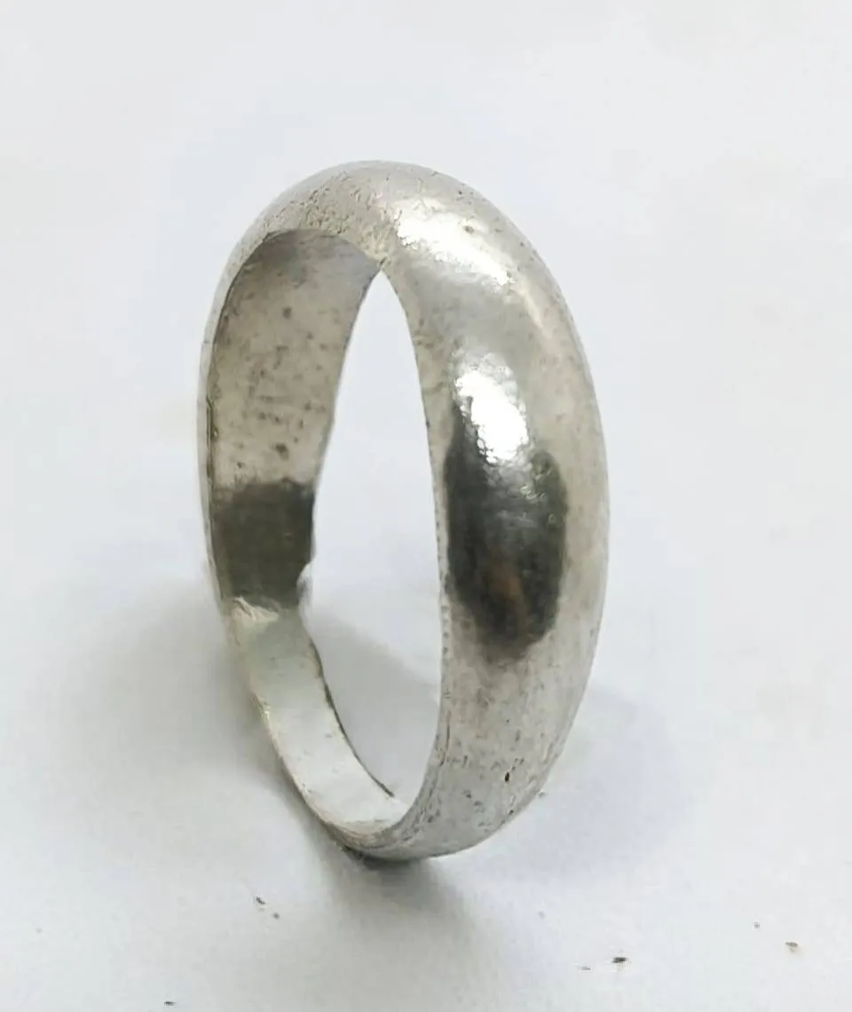 Silver Band Ring (AVSR-37) view 2