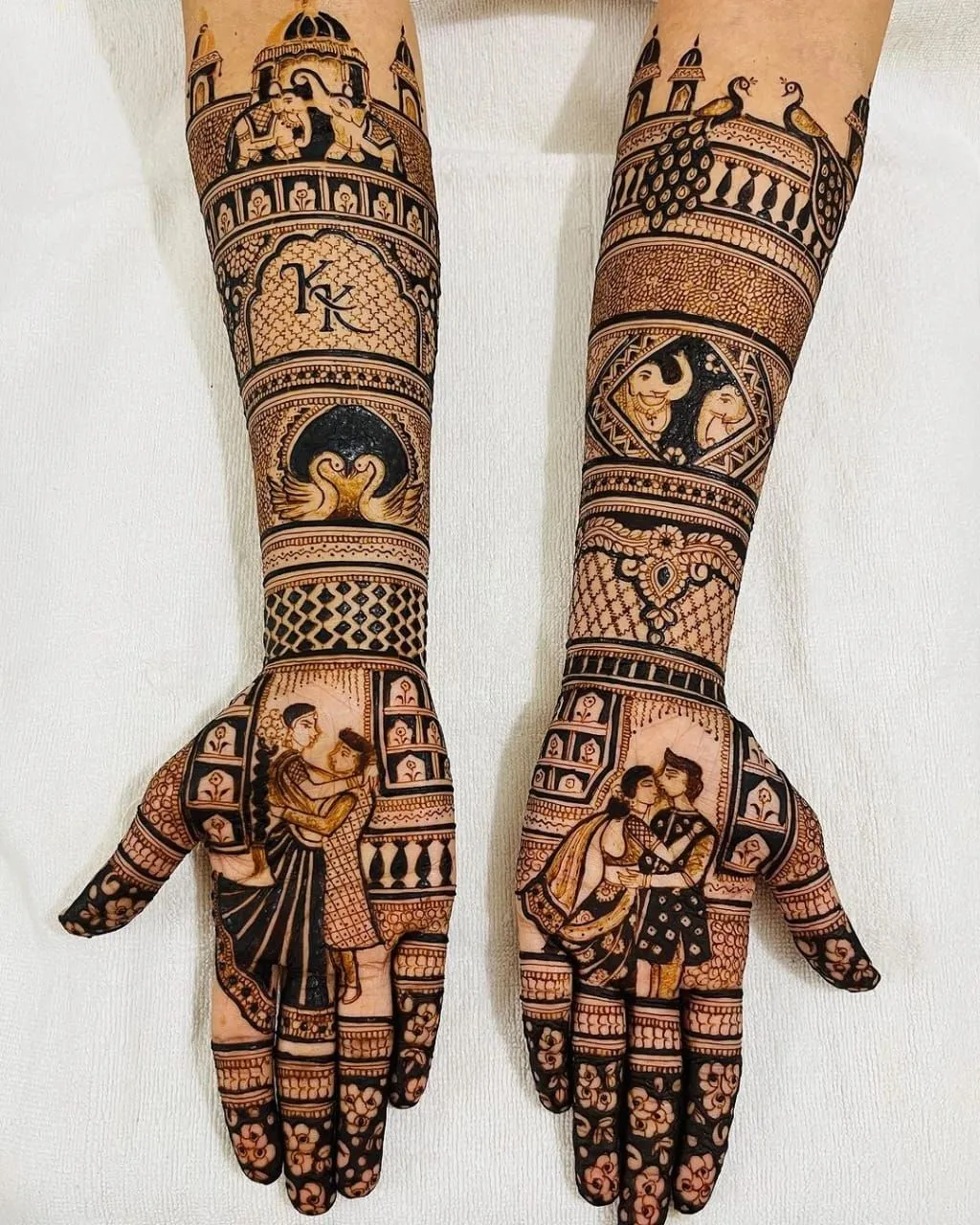 Bride Mehndi Design view 4