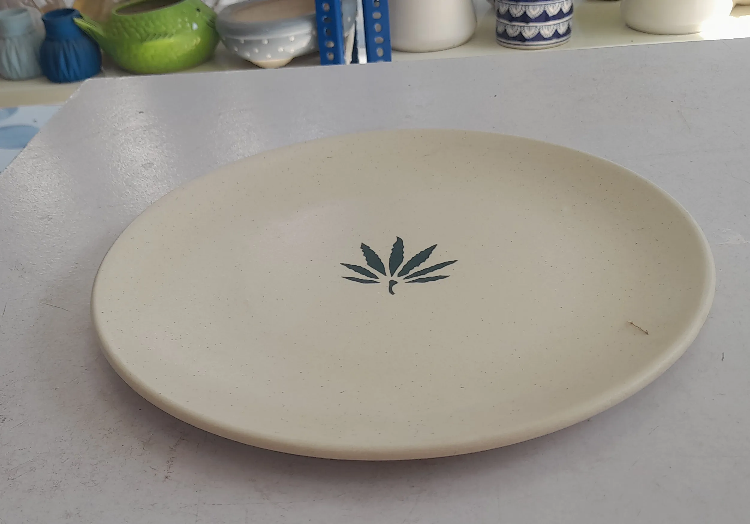 Ceramic Plate with Leaf Design Set Of 6 Nos , 11" view 2