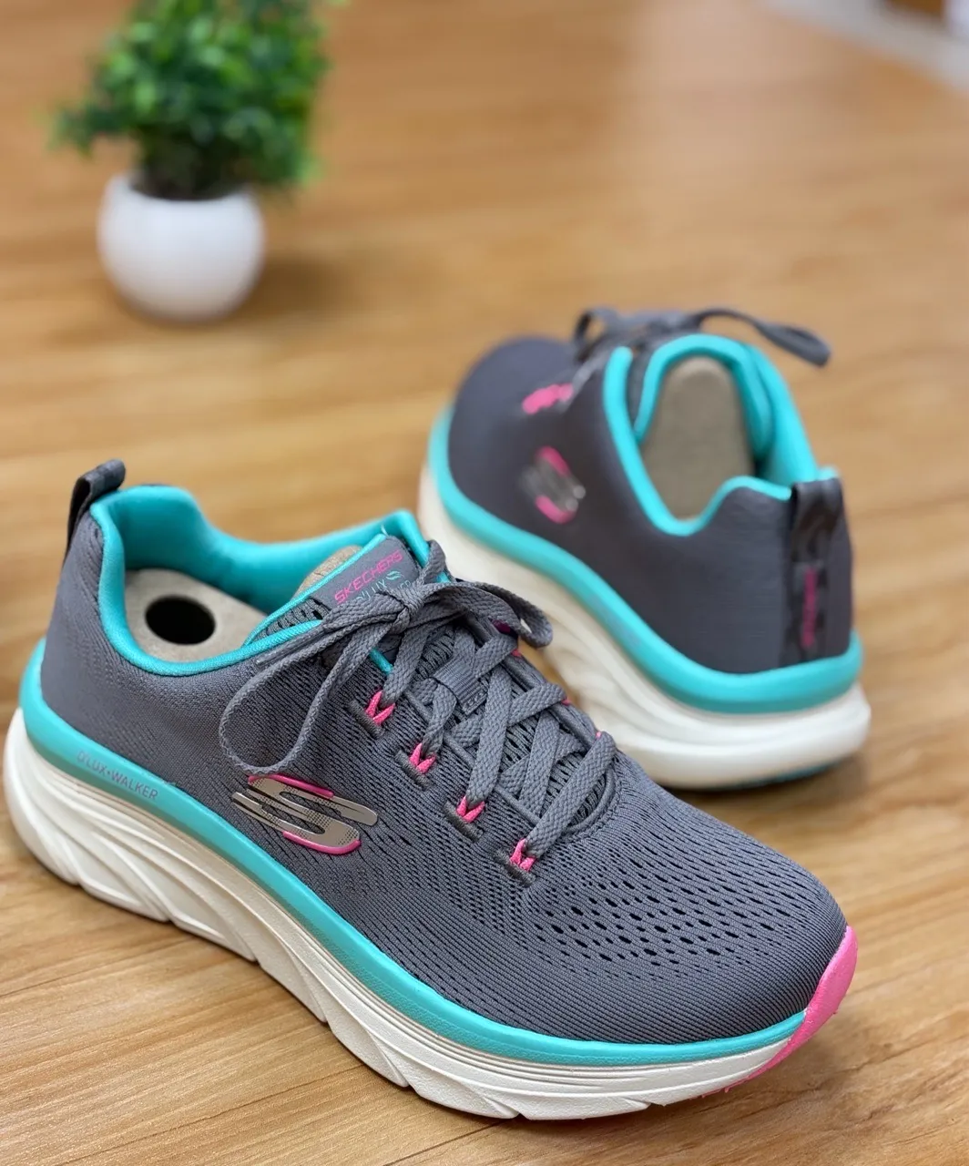 Skechers DLuxe Walker. view 4