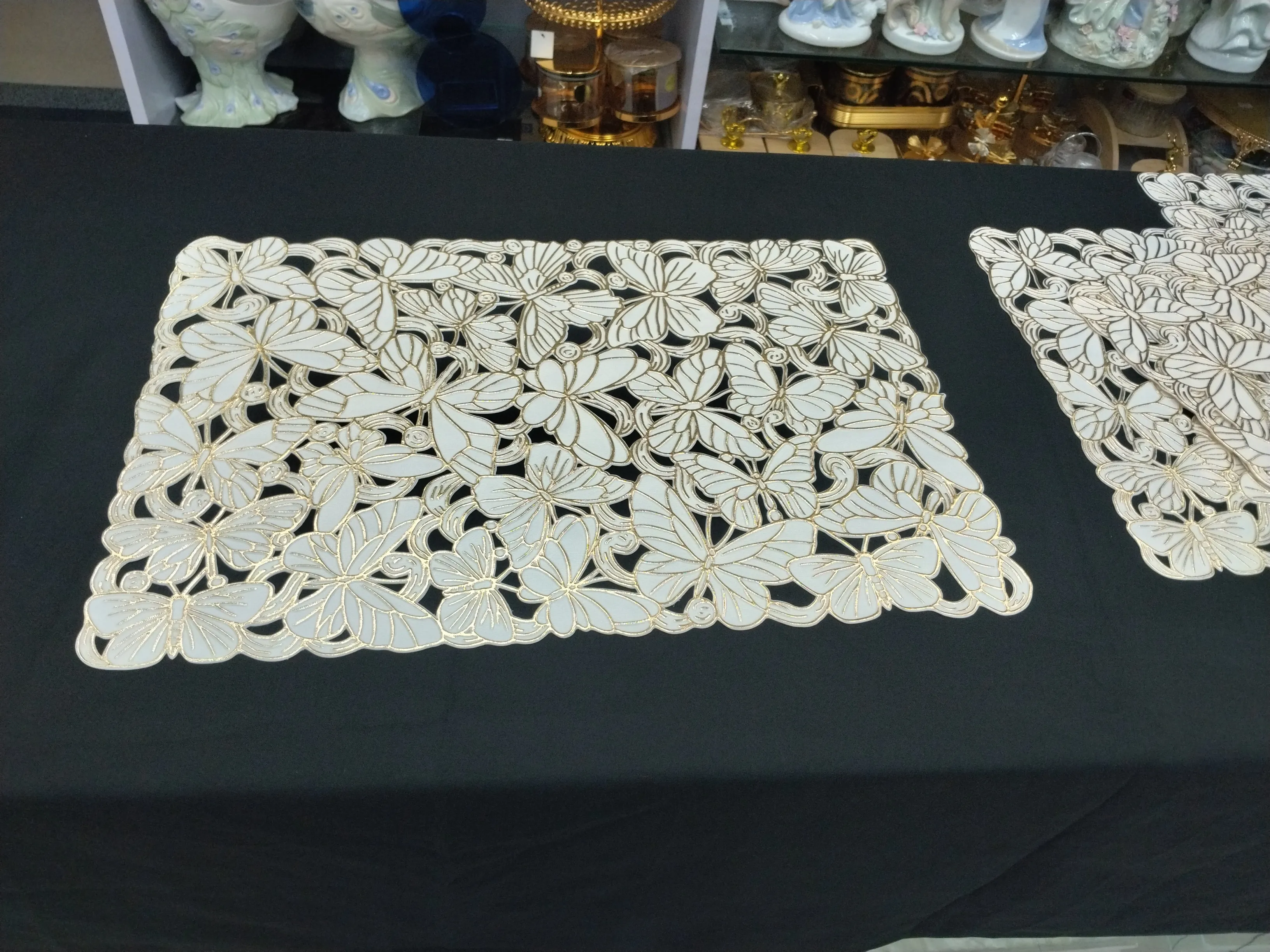 Dining Table Mats view 2