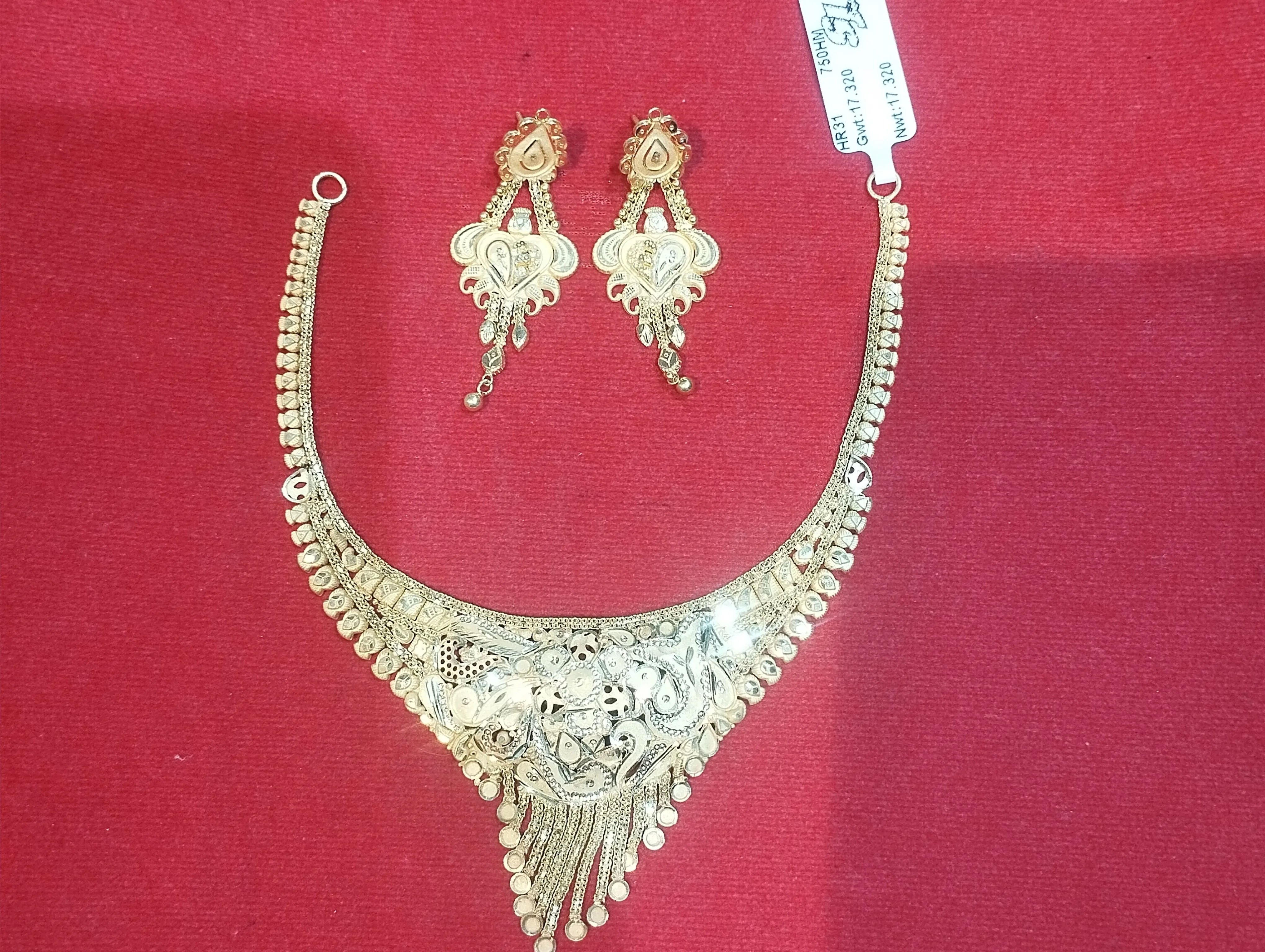 Gold Necklace and Earrings Set view 2
