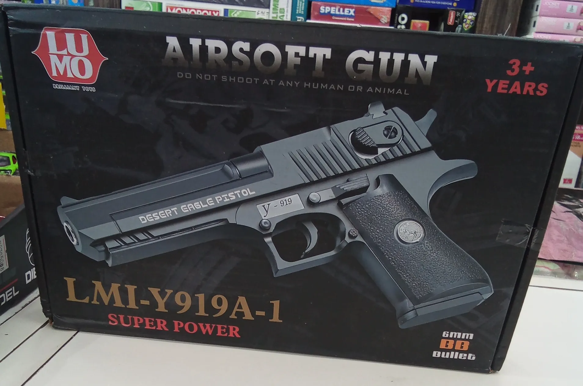 LUMO Airsoft Gun view 2