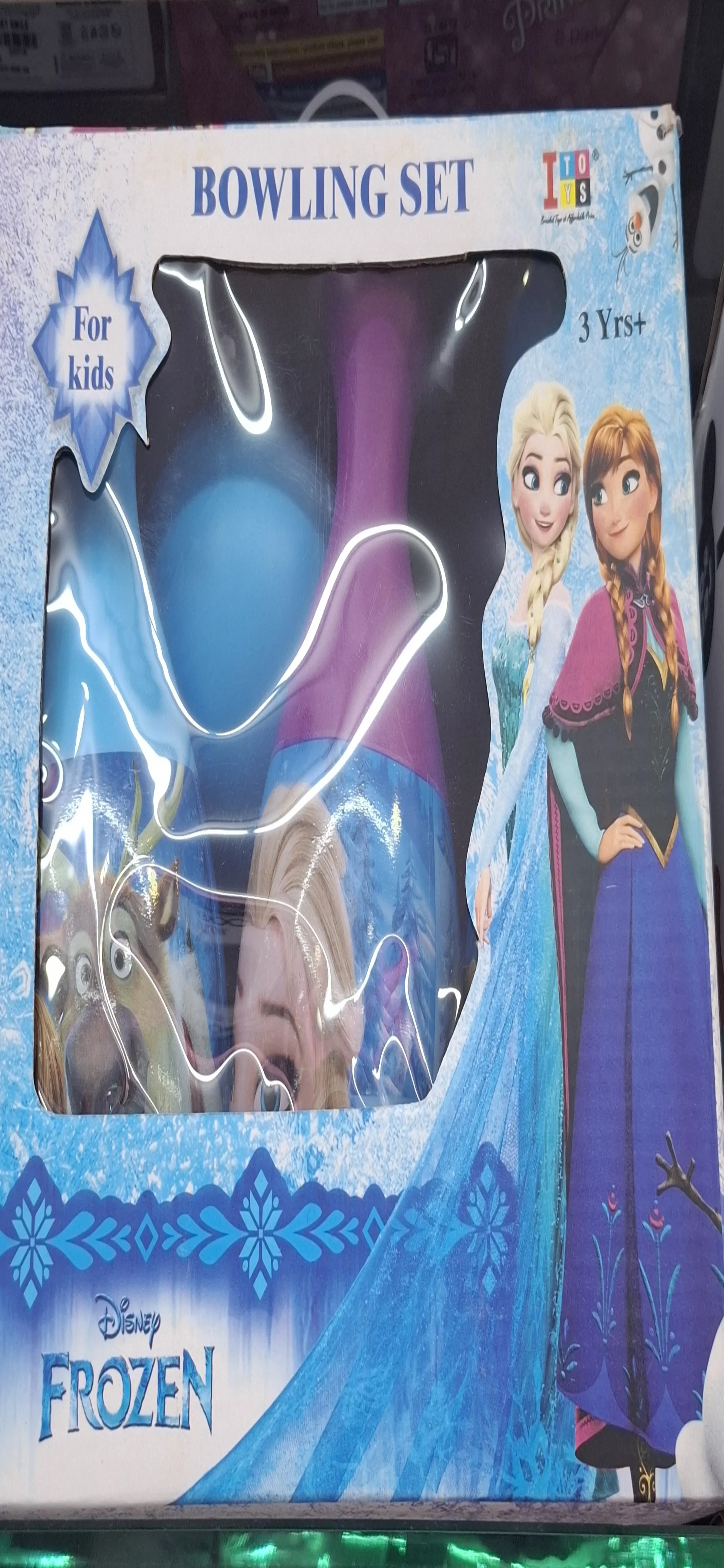 Disney Frozen Bowling Set view 2