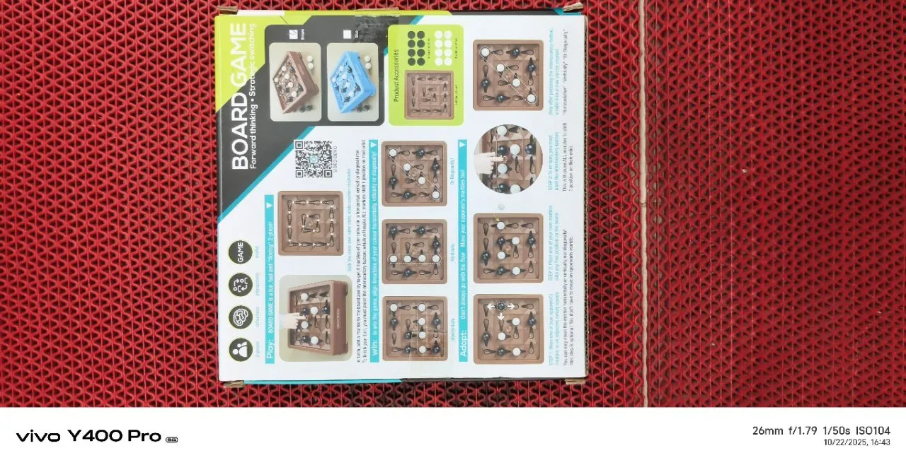 Genius Board Game view 2
