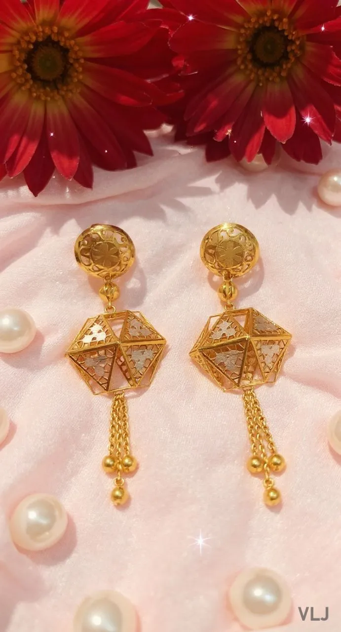 Earing view 3