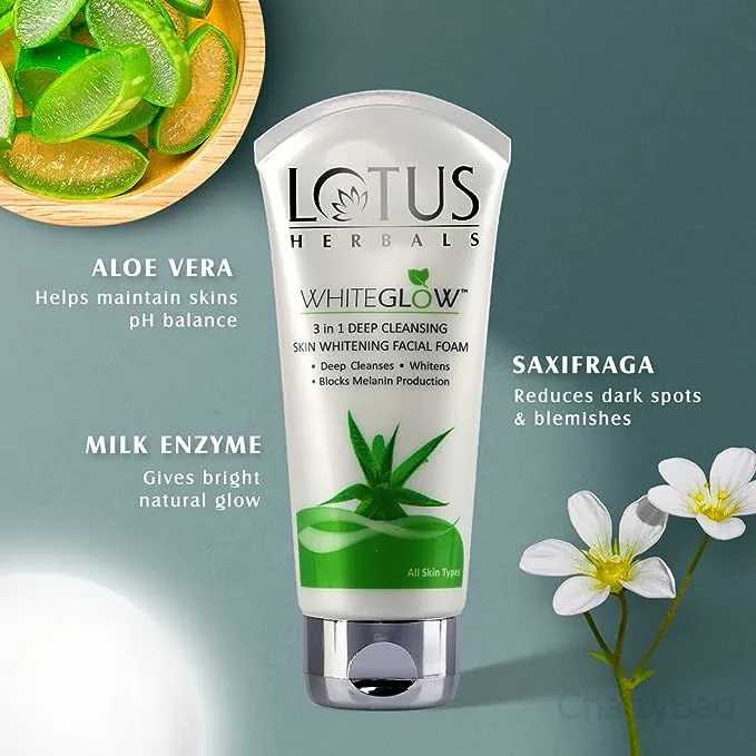 Lotus Herbals WhiteGlow 3-In-1 Deep Cleansing Skin Whitening Face Wash 100 g view 3