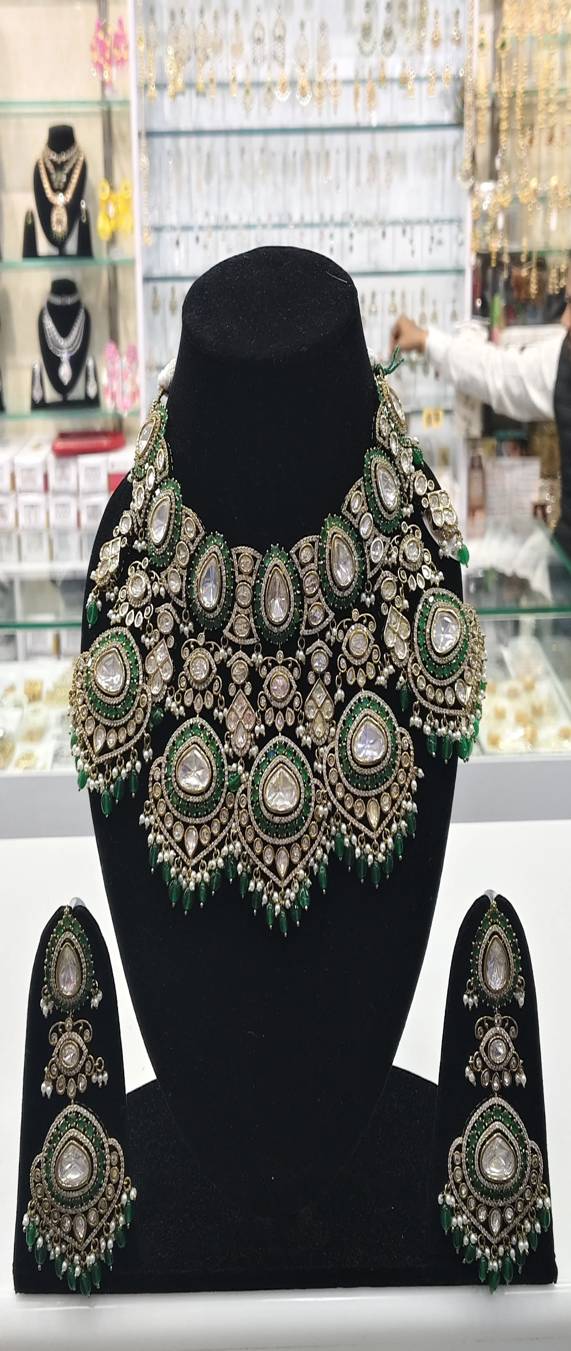 Mozonight Necklace Set Greens Colour view 2