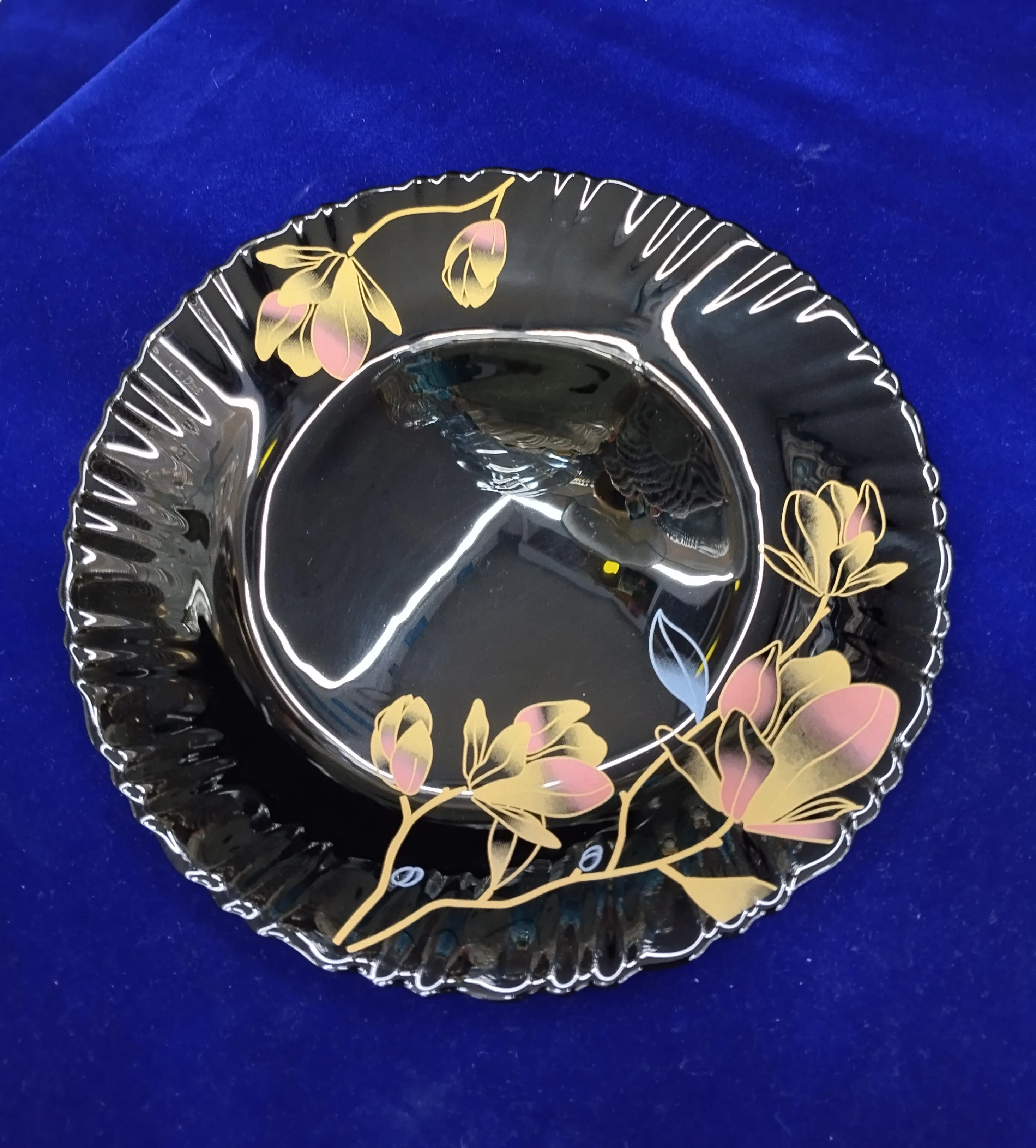 Designer Serving Dinner Set view 2