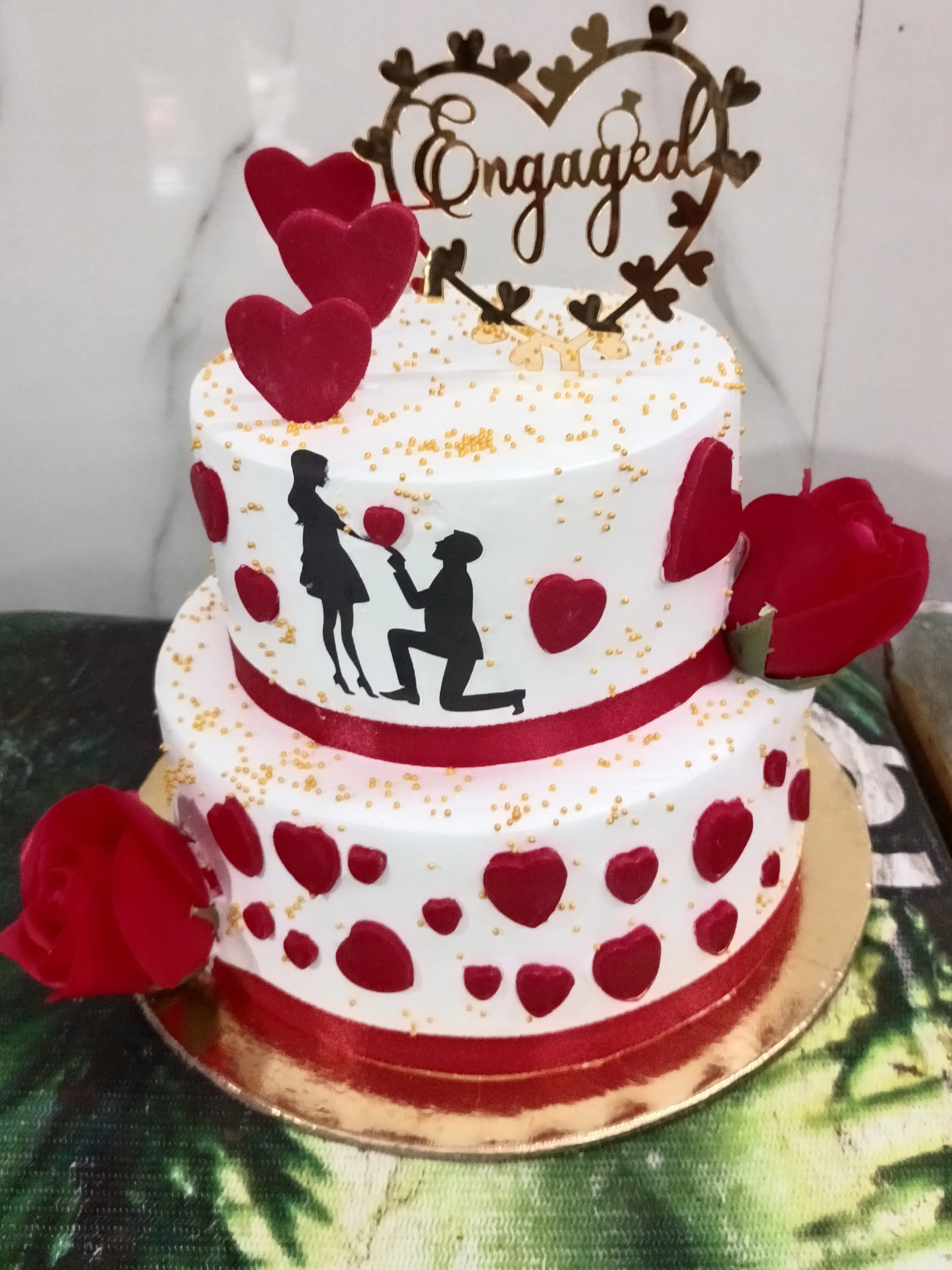 Engagement Celebration Cake 2 kg view 2
